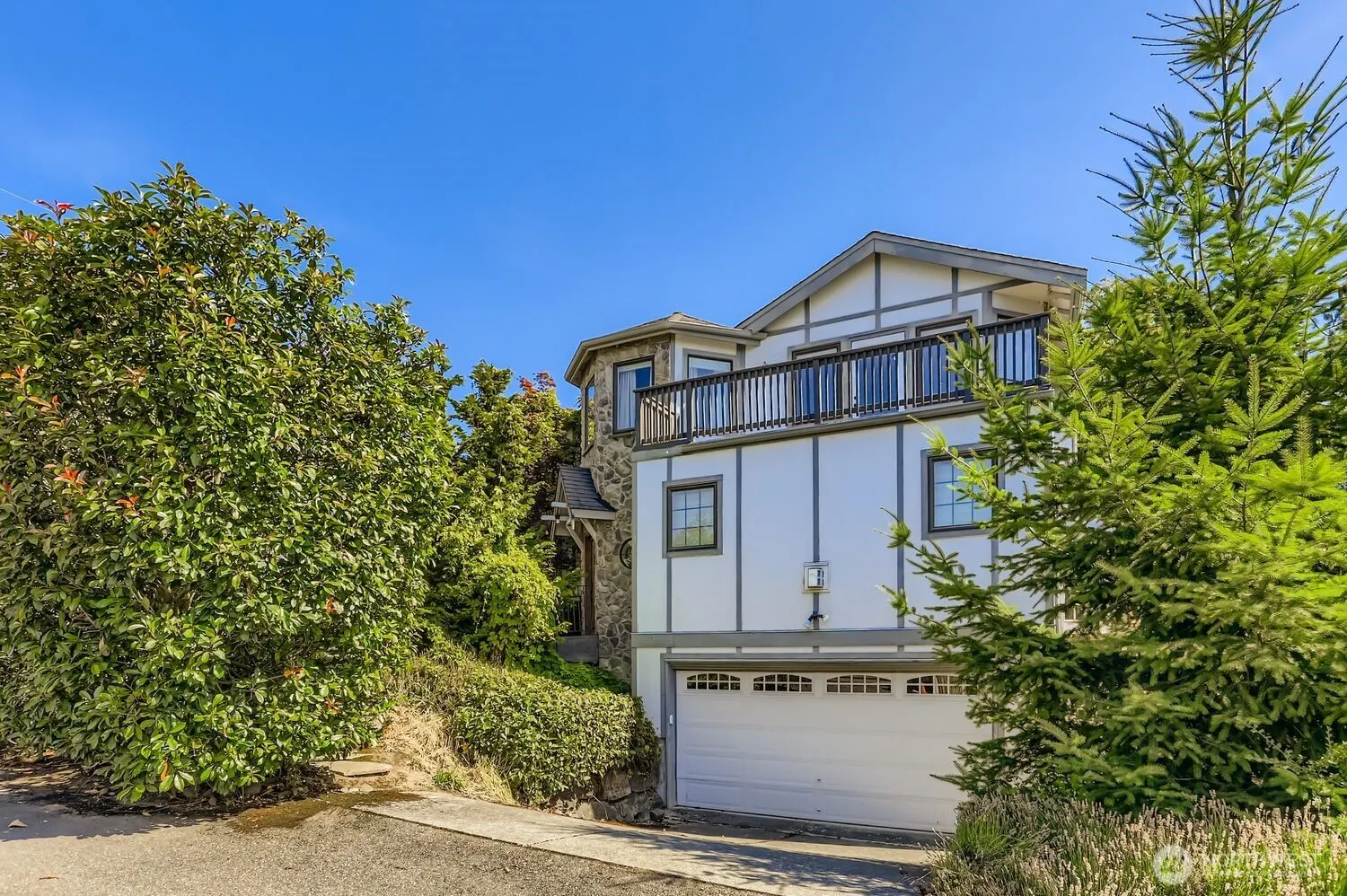 117 11th Avenue , Kirkland, WA 98033