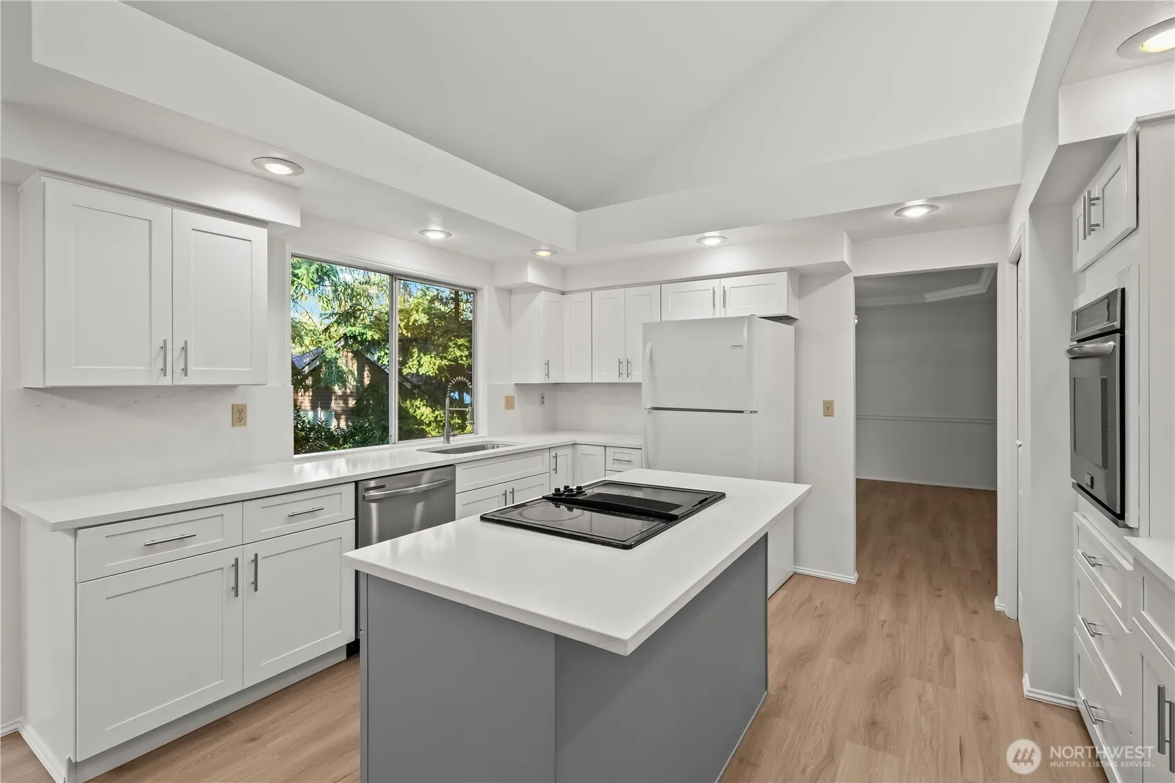 4109 238th Court SE, Sammamish, WA 98029