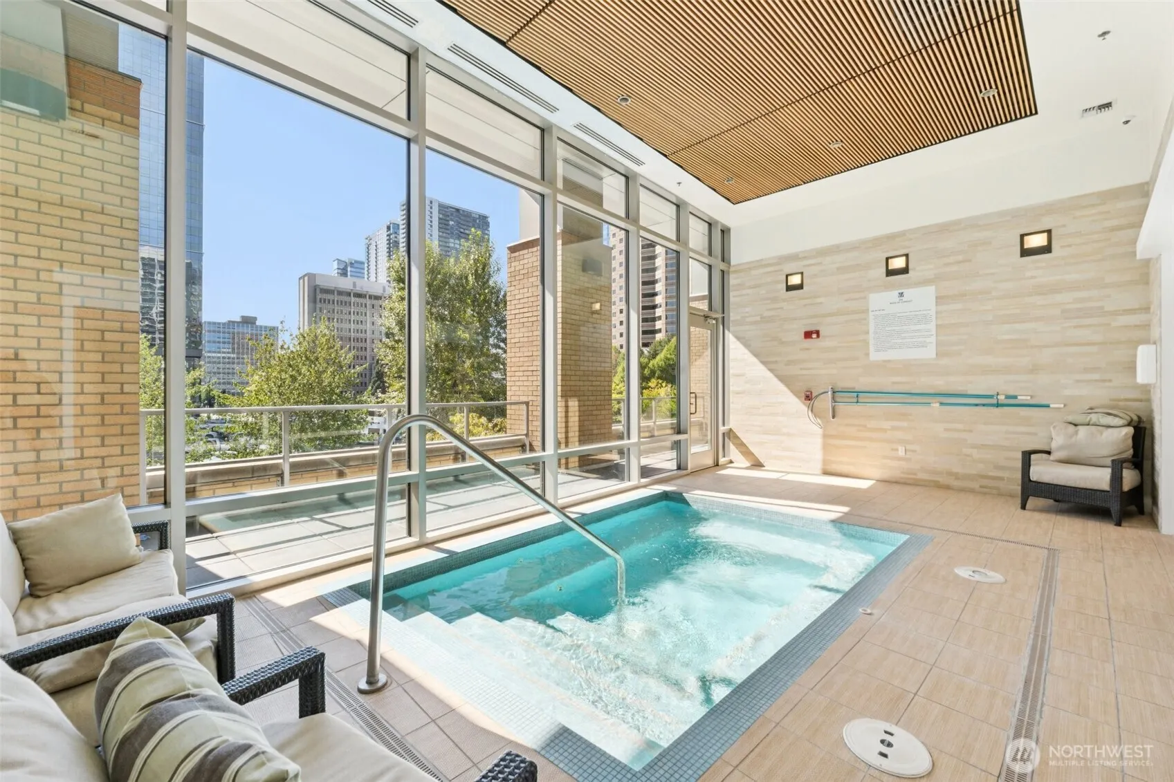 10650 NE 9th Place #1520, Bellevue, WA 98004