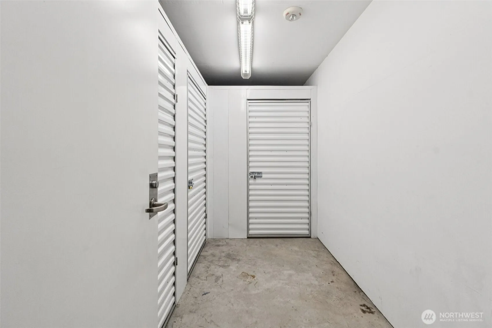 10650 NE 9th Place #1520, Bellevue, WA 98004