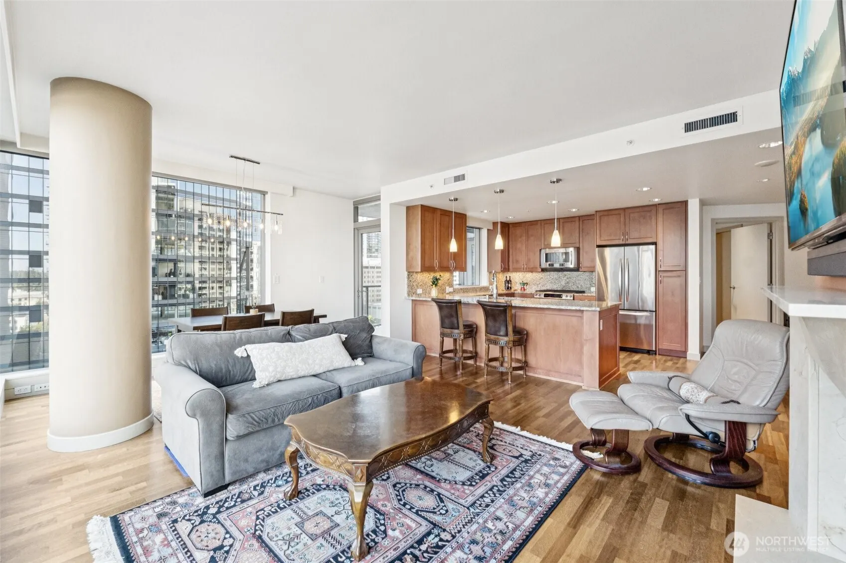 10650 NE 9th Place #1520, Bellevue, WA 98004