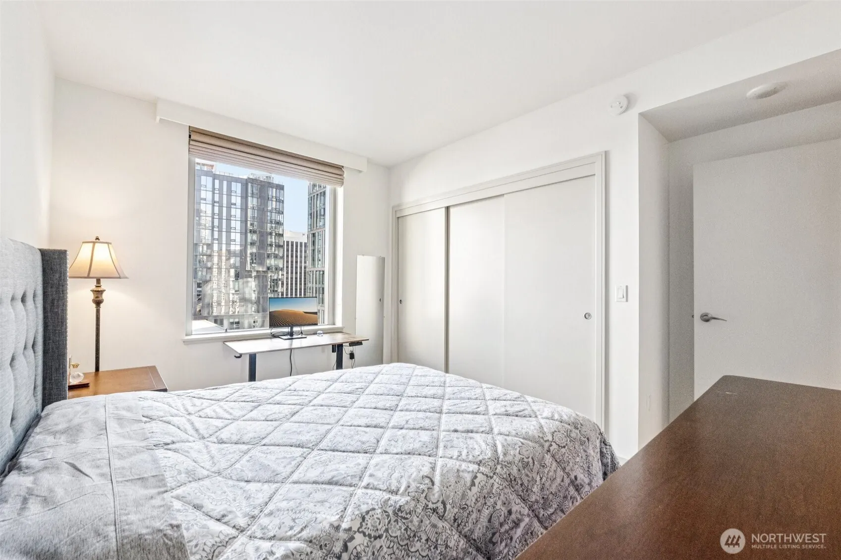 10650 NE 9th Place #1520, Bellevue, WA 98004