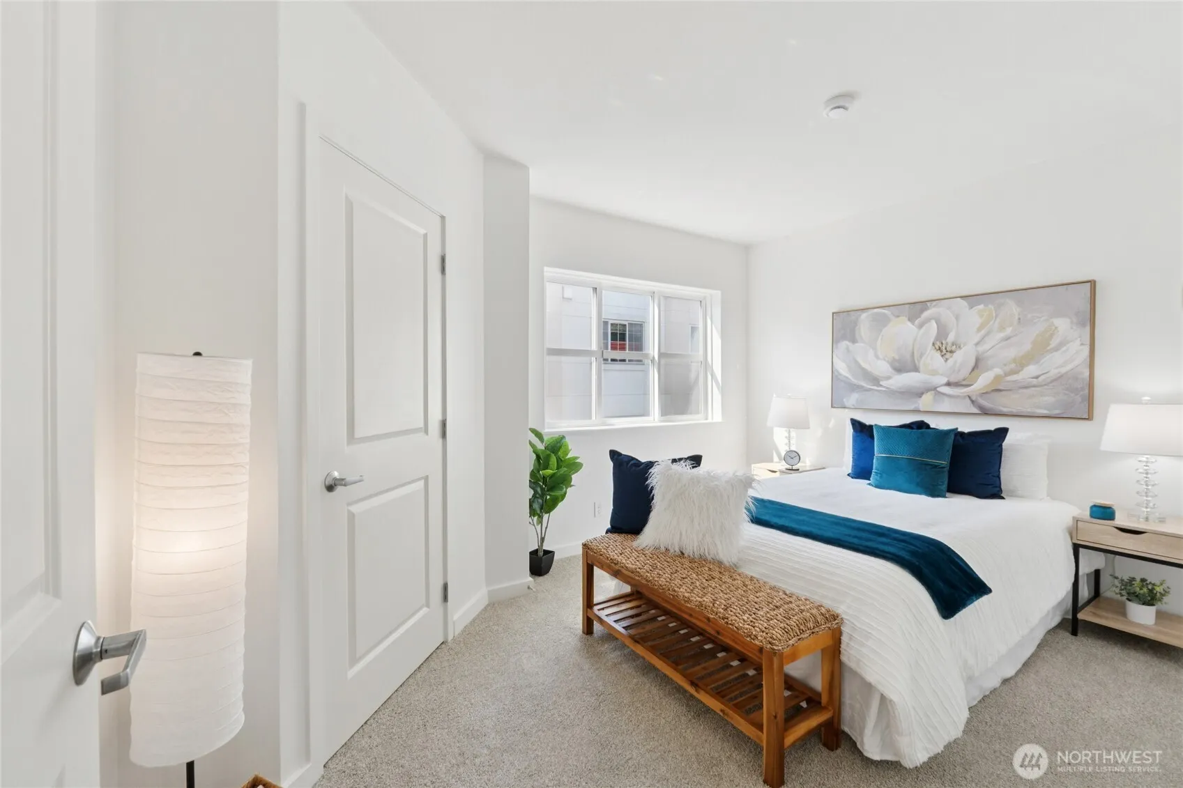 2331 42nd Avenue SW #414, Seattle, WA 98116