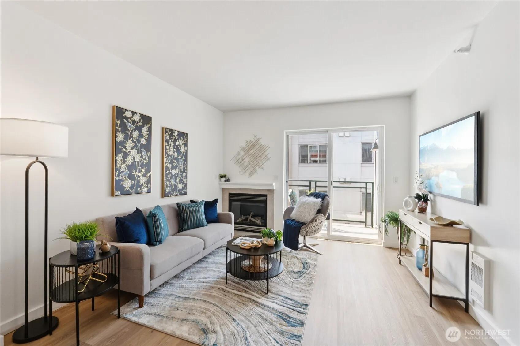 2331 42nd Avenue SW #414, Seattle, WA 98116