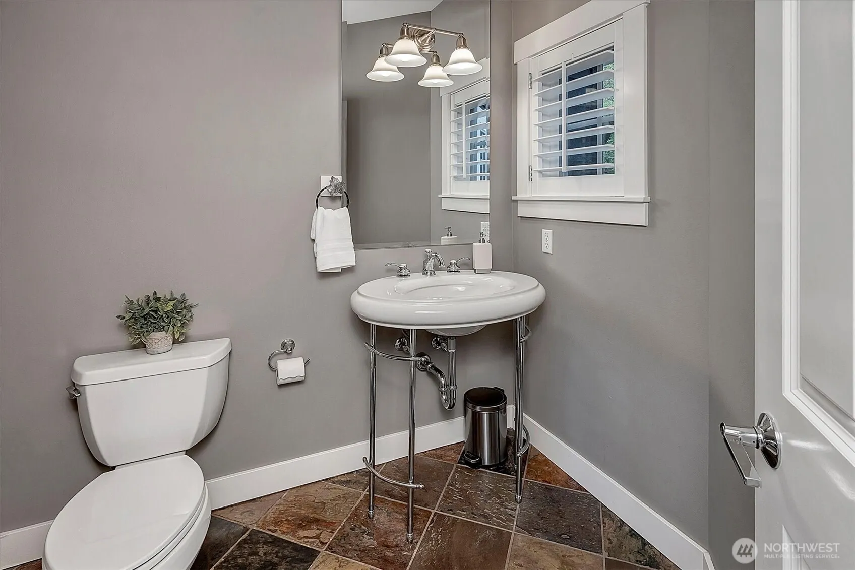 5214 243rd Place NE, Redmond, WA 98053-8457