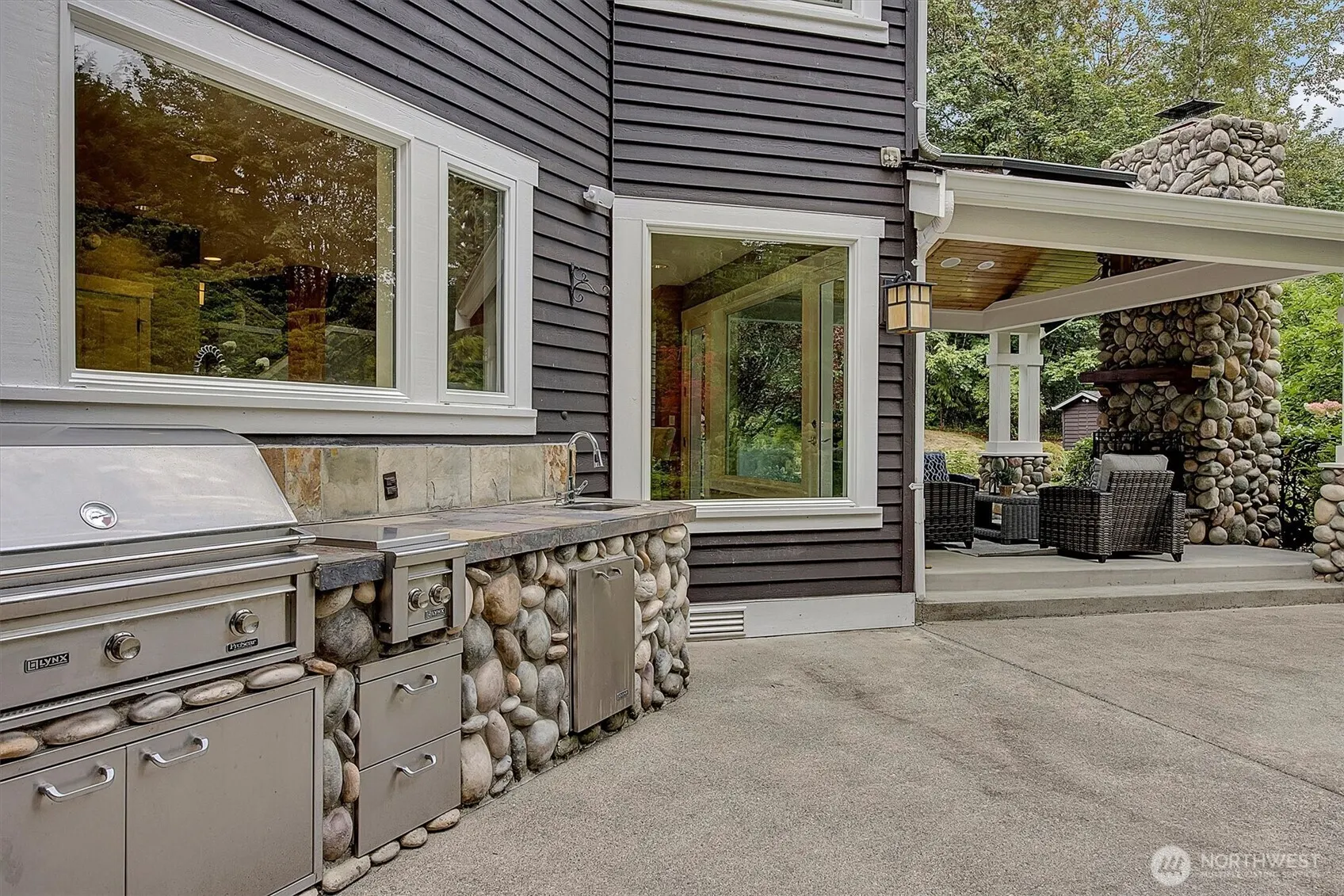 5214 243rd Place NE, Redmond, WA 98053-8457