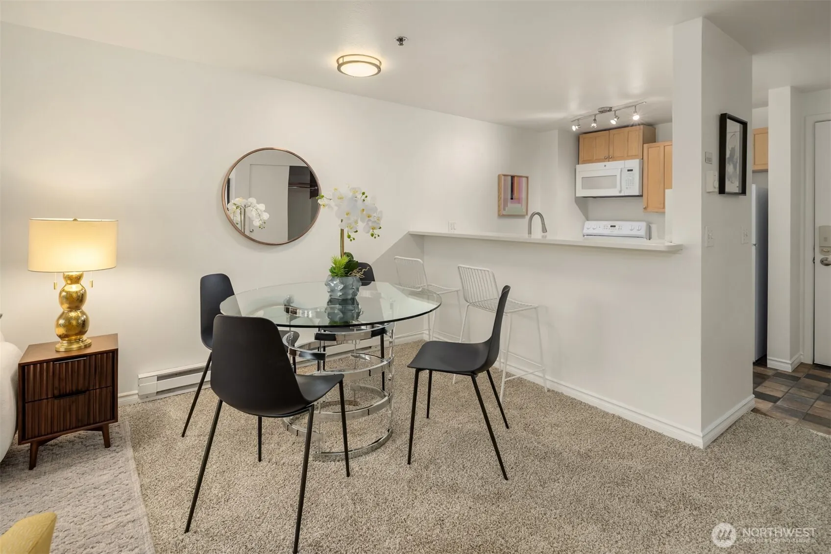 1616 Summit Avenue #N203, Seattle, WA 98122