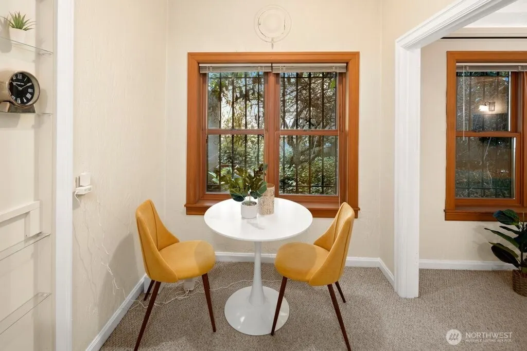 519 W Roy Street #112, Seattle, WA 98119
