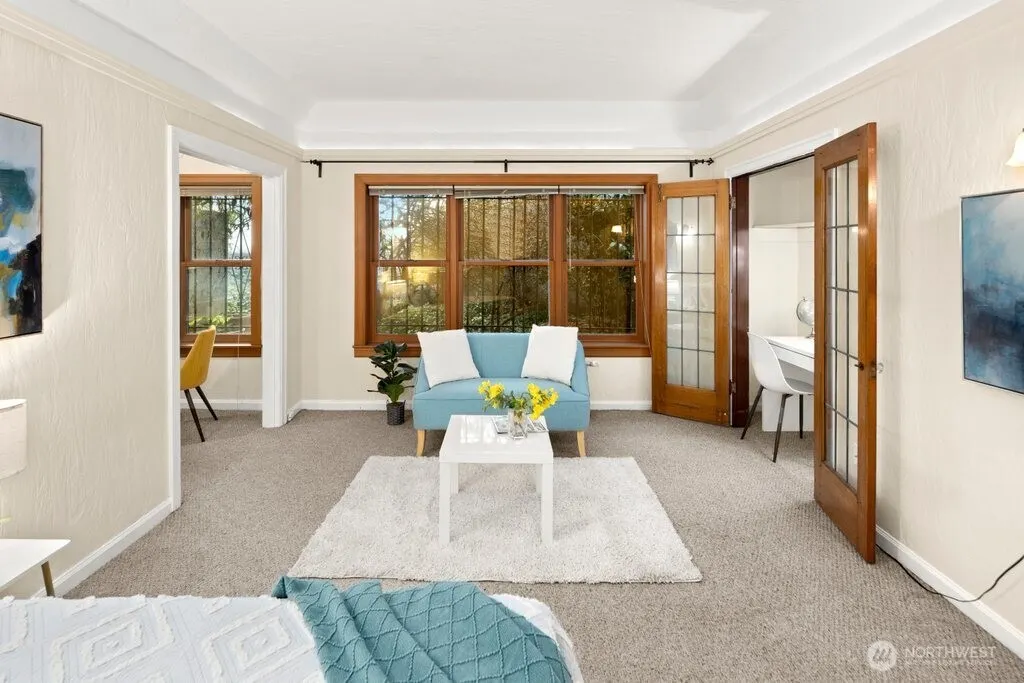 519 W Roy Street #112, Seattle, WA 98119