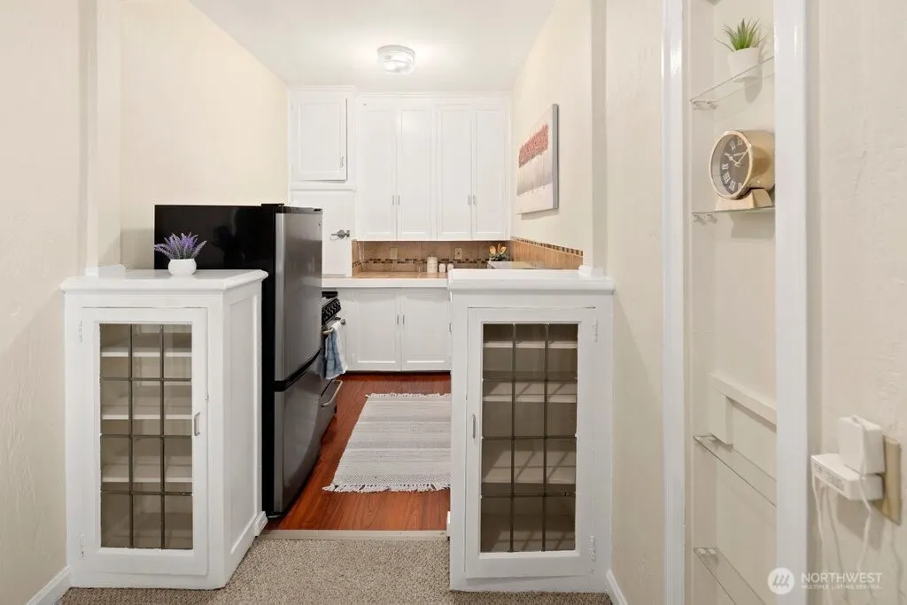 519 W Roy Street #112, Seattle, WA 98119