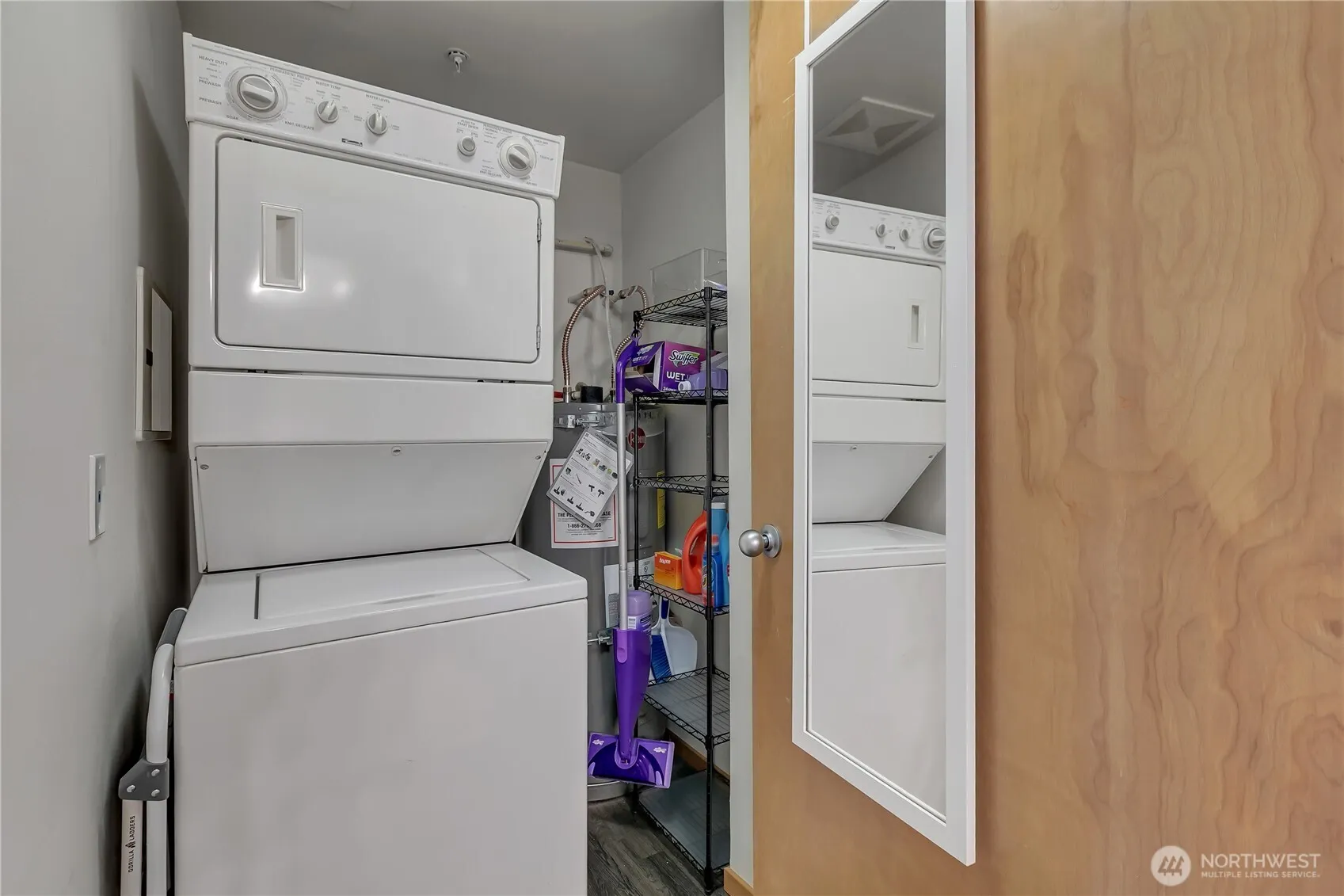 1125 E Olive Street #203, Seattle, WA 98122