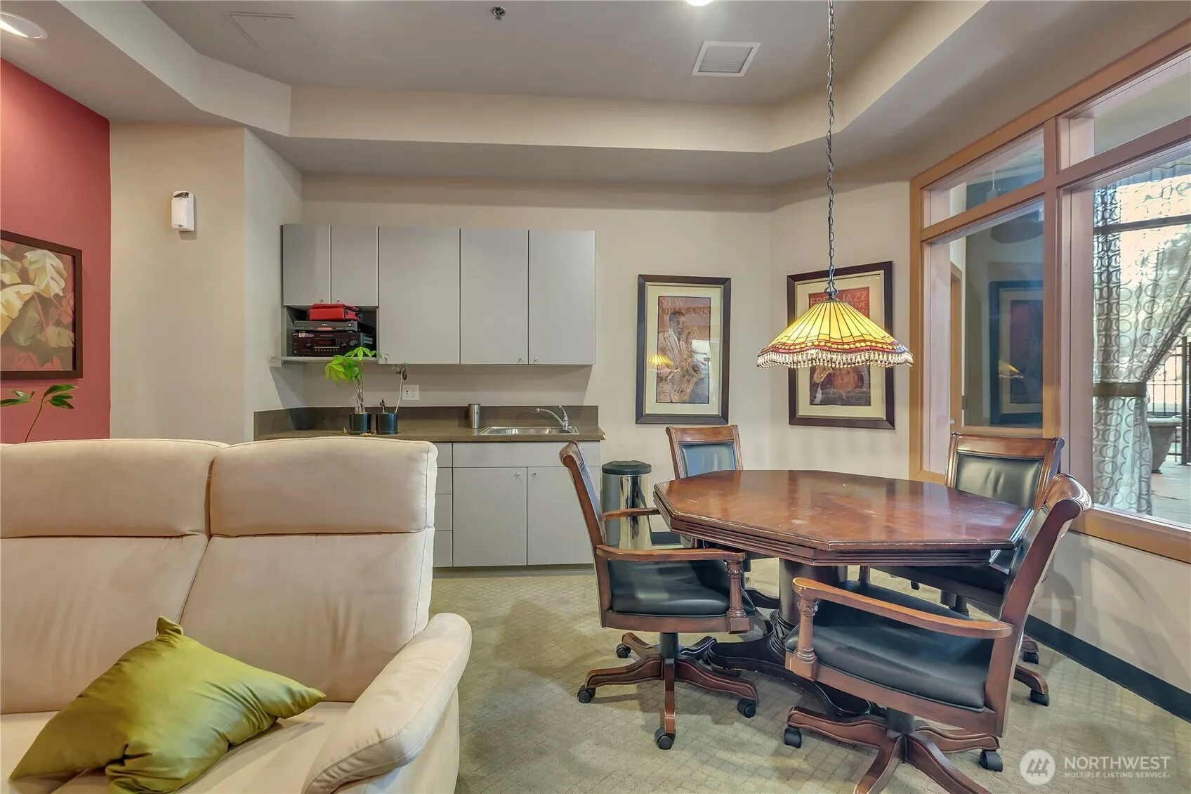 1125 E Olive Street #203, Seattle, WA 98122