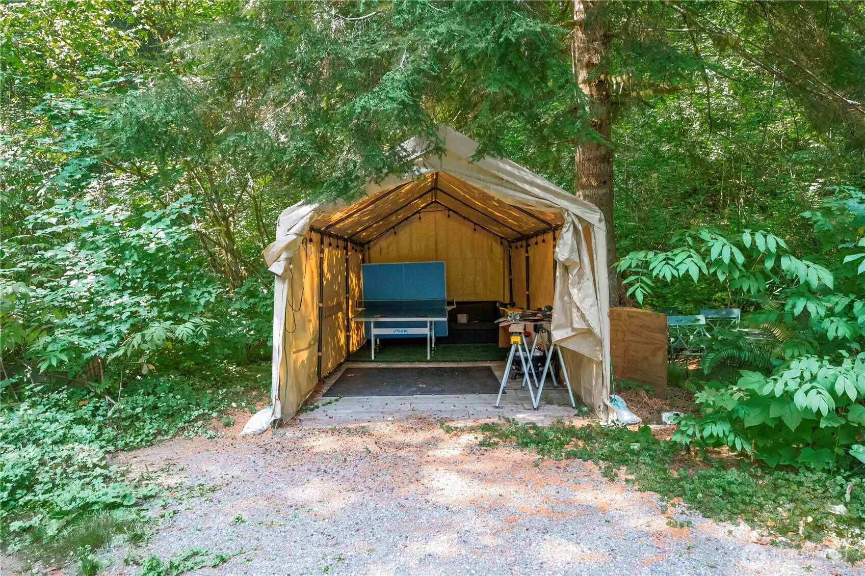 9305 312th Avenue SE, Issaquah, WA 98027