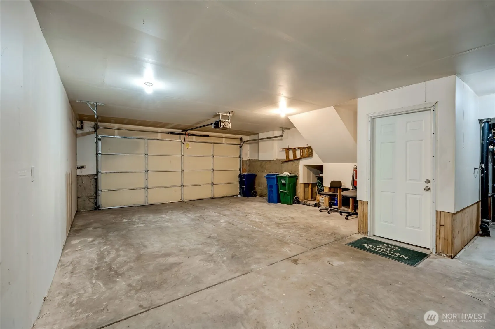 4740 Lake Place South #A, Renton, WA 98055