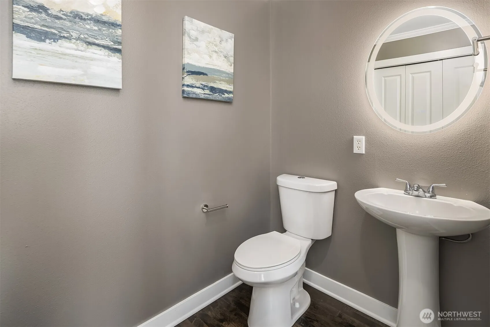 2808 Kennewick Place NE, Renton, WA 98056