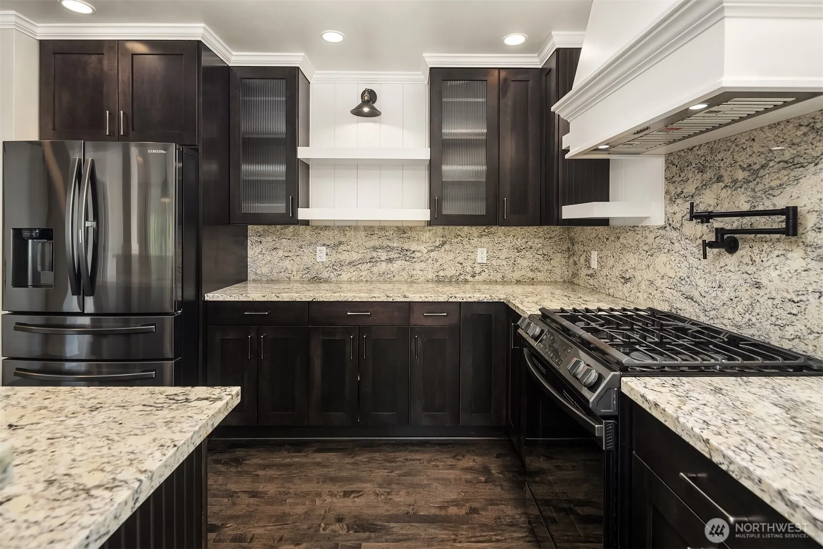 2808 Kennewick Place NE, Renton, WA 98056