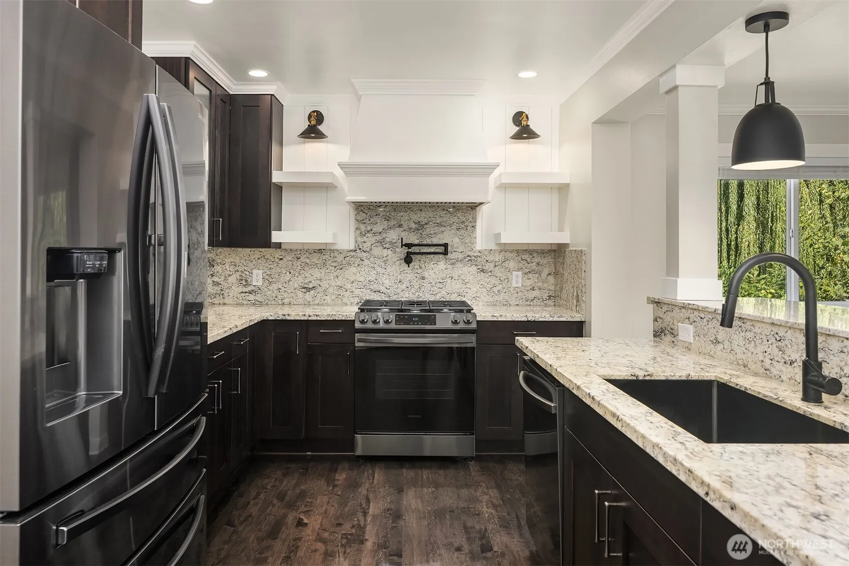 2808 Kennewick Place NE, Renton, WA 98056