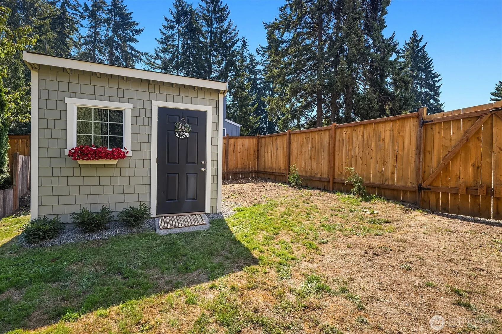2808 Kennewick Place NE, Renton, WA 98056