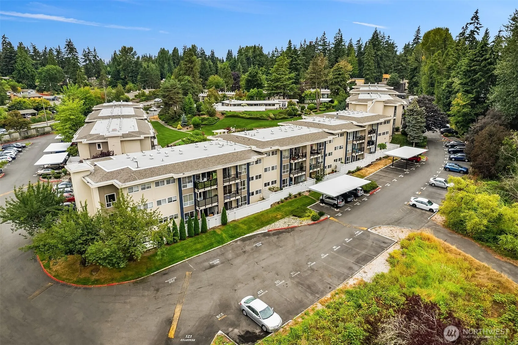 12701 NE 9th Place #D206, Bellevue, WA 98005