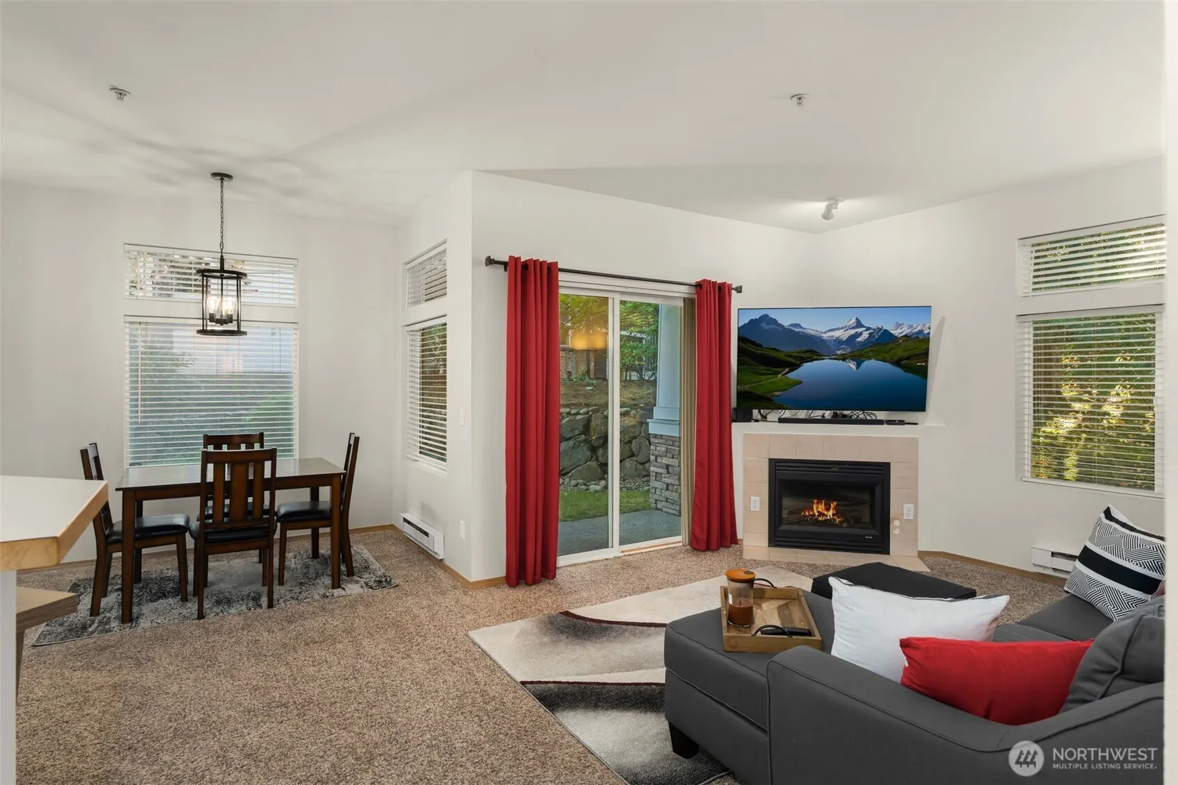 21917 42nd Avenue S #101, Kent, WA 98032