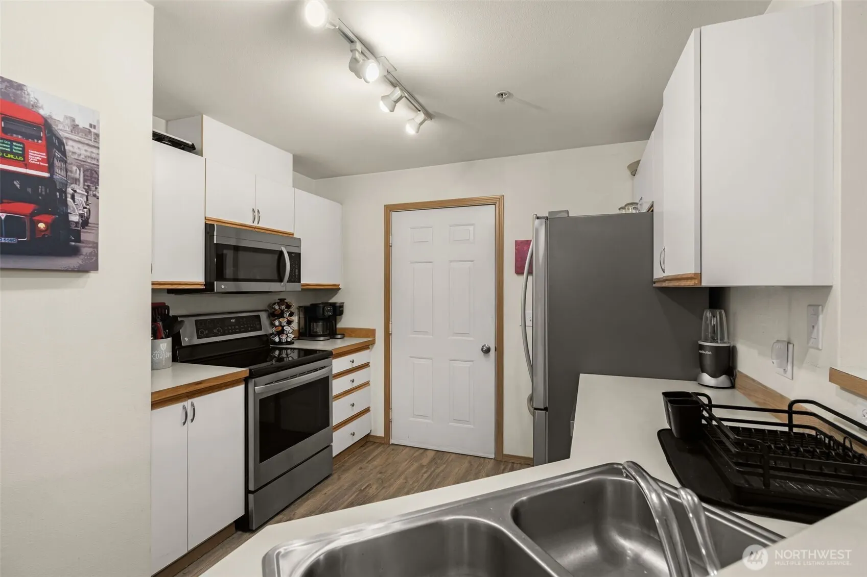 21917 42nd Avenue S #101, Kent, WA 98032