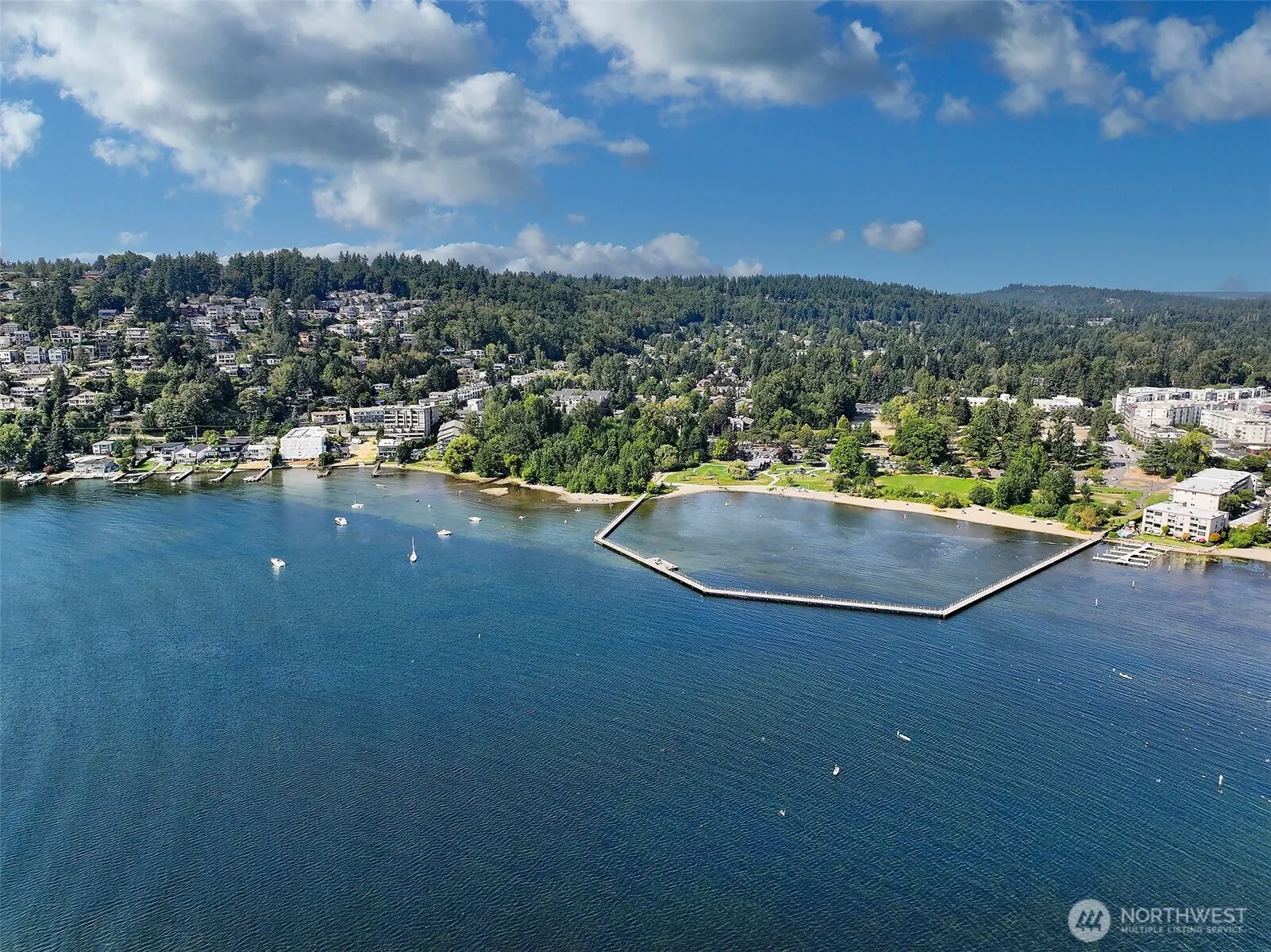 9003 NE Juanita Lane , Kirkland, WA 98034