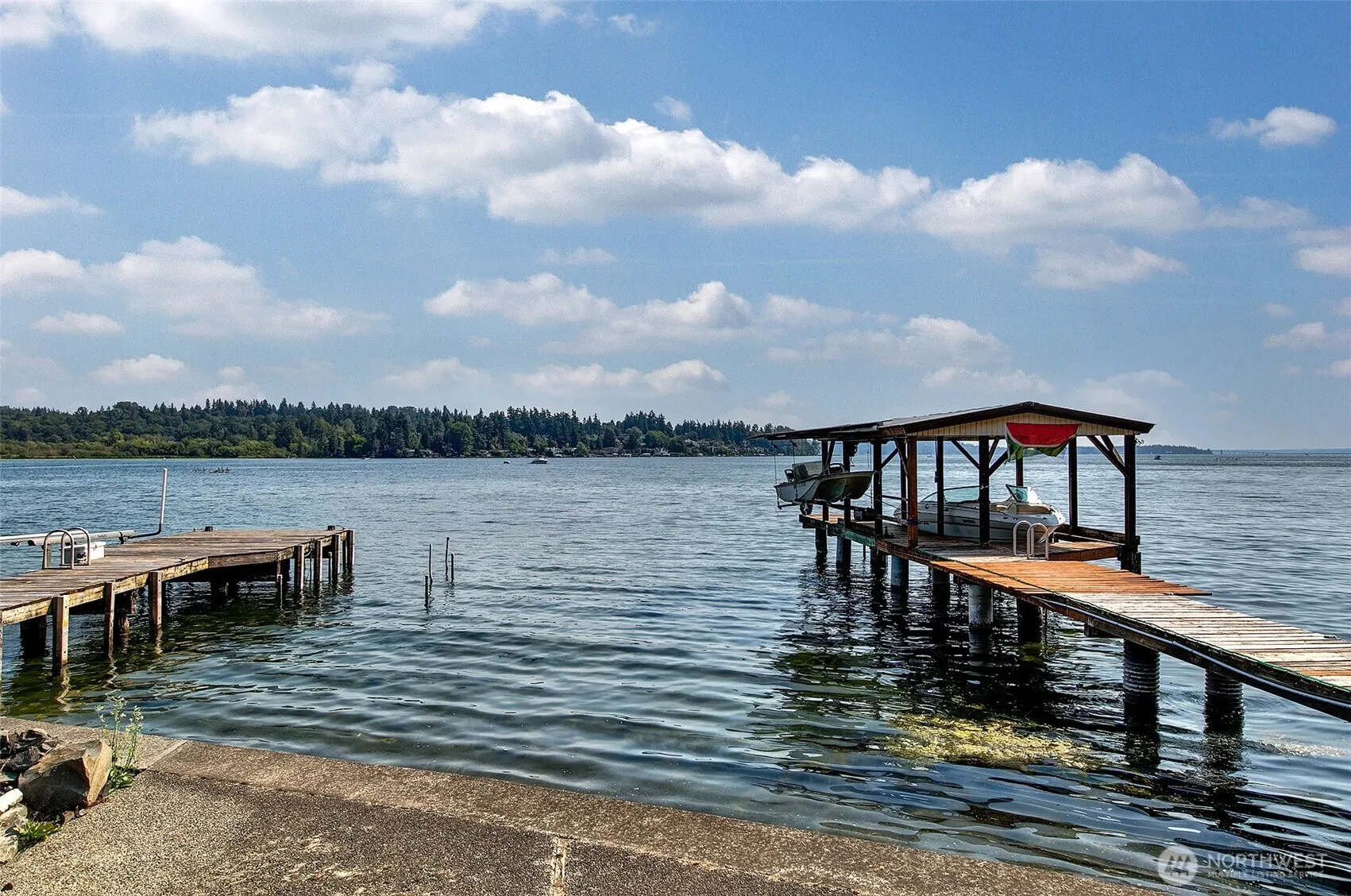 9003 NE Juanita Lane , Kirkland, WA 98034