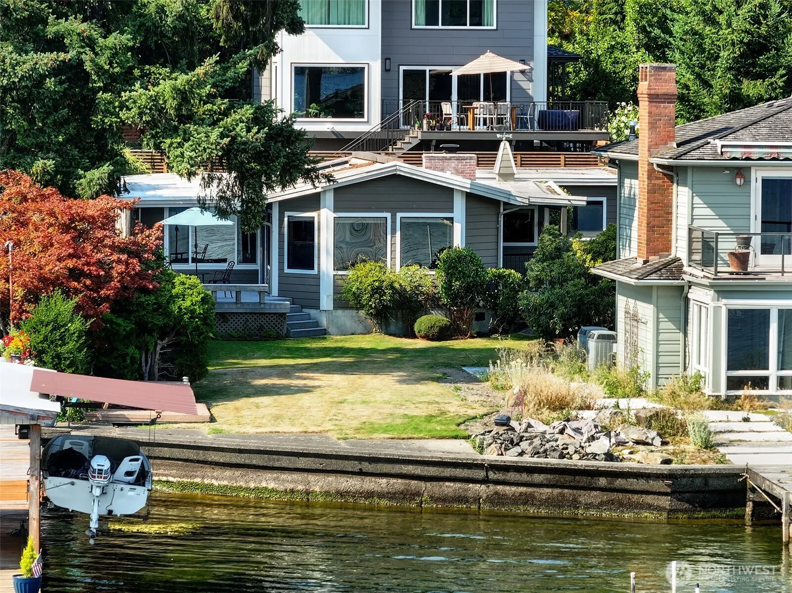 9003 NE Juanita Lane , Kirkland, WA 98034