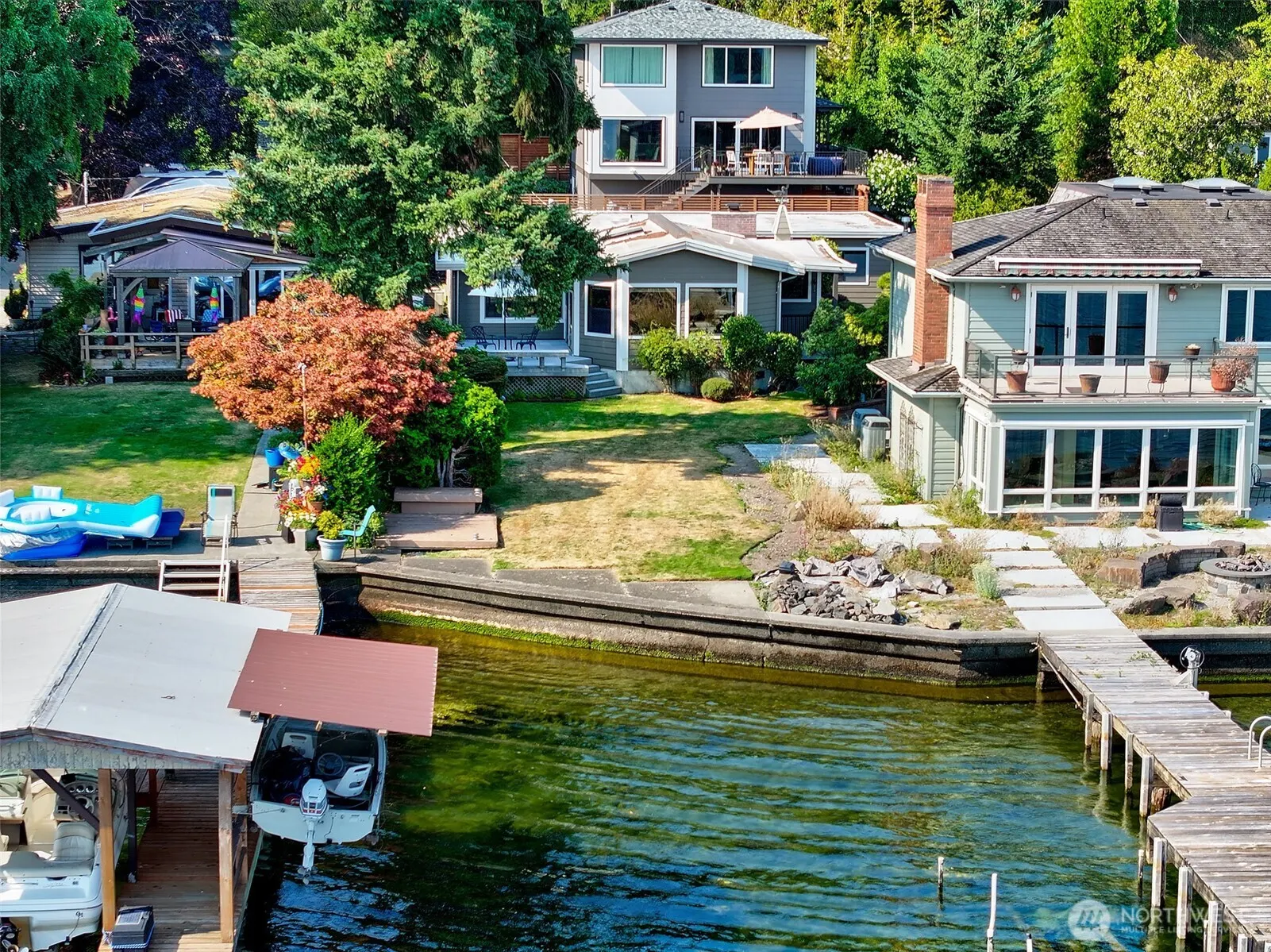 9003 NE Juanita Lane , Kirkland, WA 98034