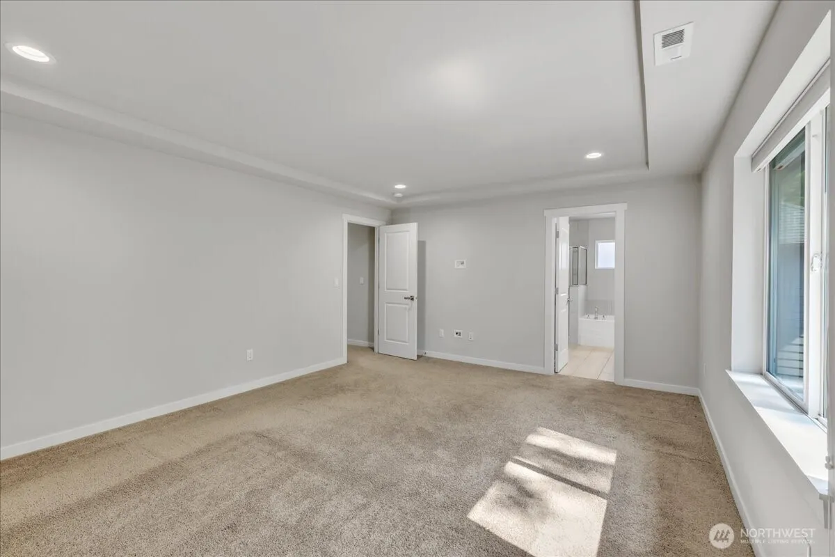 224 157th Place SW, Lynnwood, WA 98087