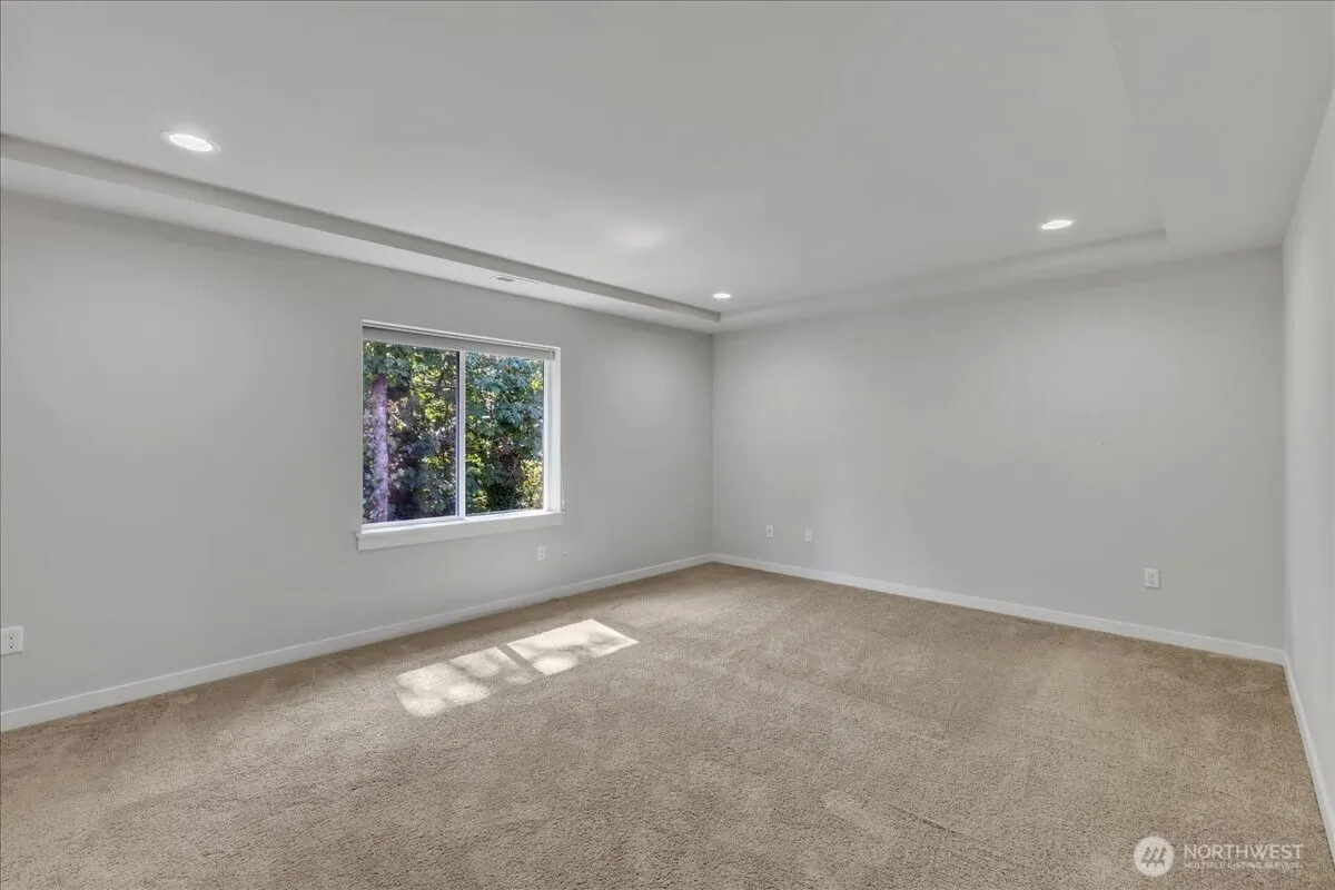 224 157th Place SW, Lynnwood, WA 98087