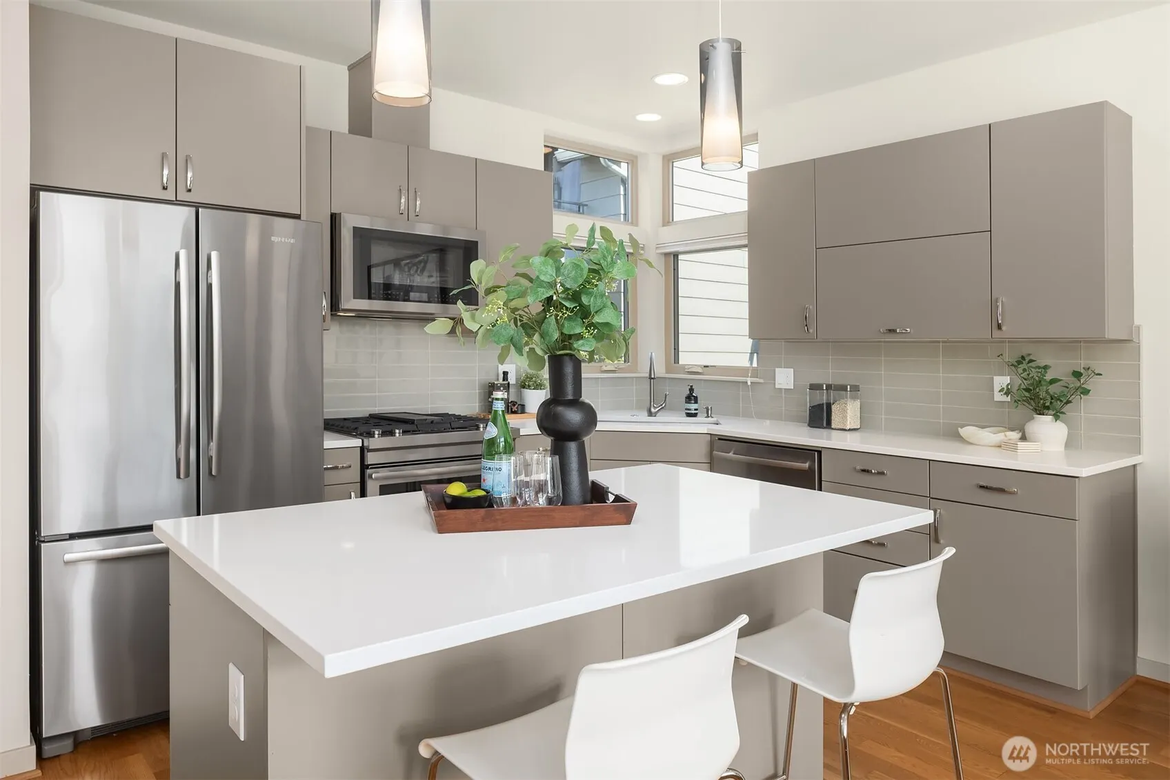 1704 E Marion Street , Seattle, WA 98122