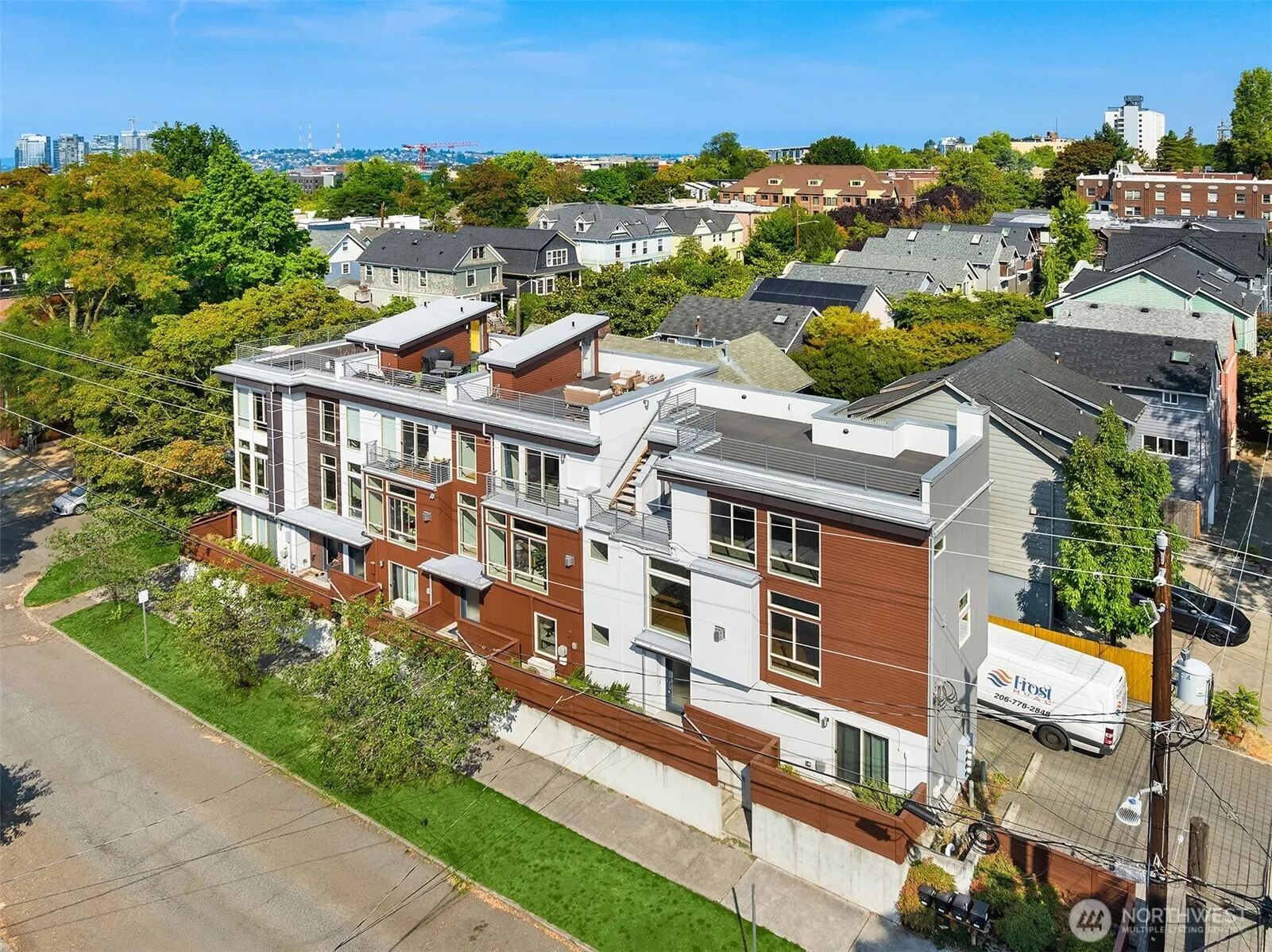 1704 E Marion Street , Seattle, WA 98122