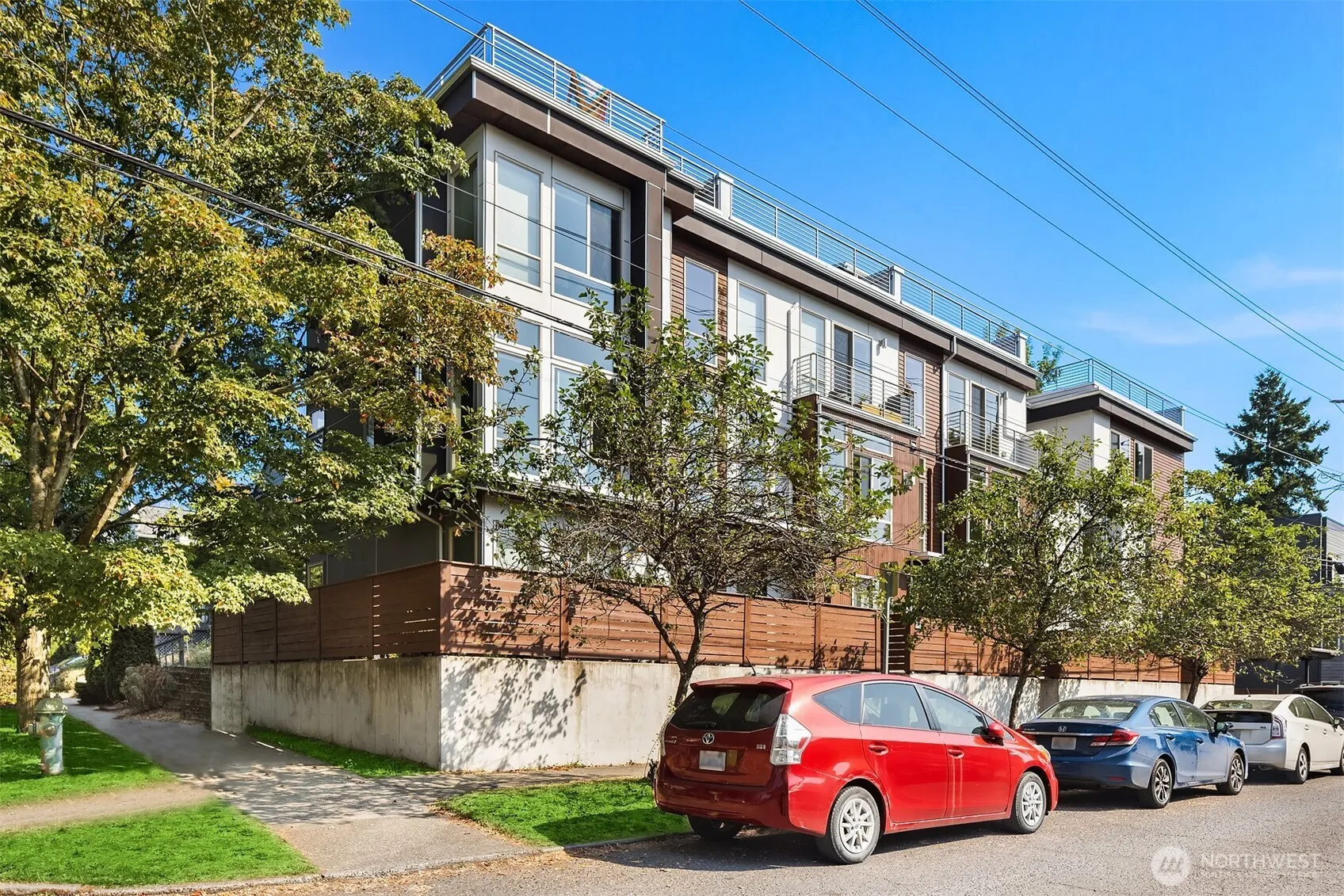 1704 E Marion Street , Seattle, WA 98122