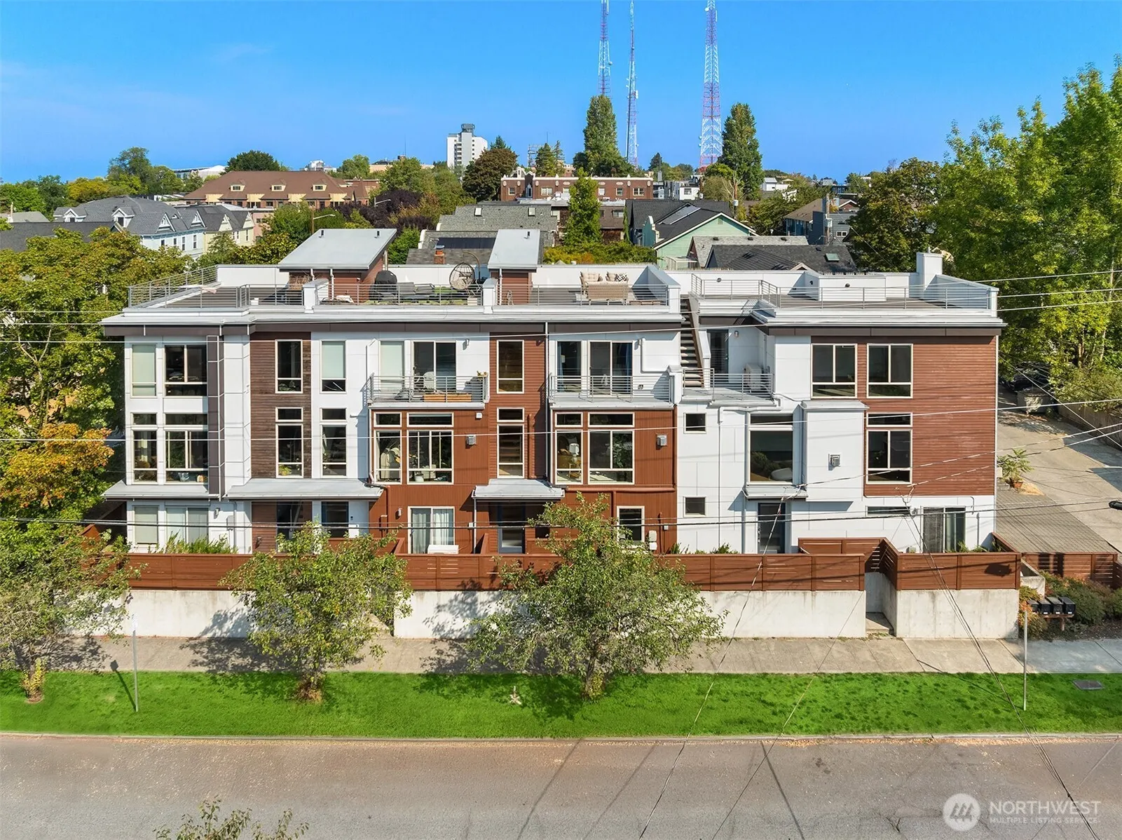 1704 E Marion Street , Seattle, WA 98122