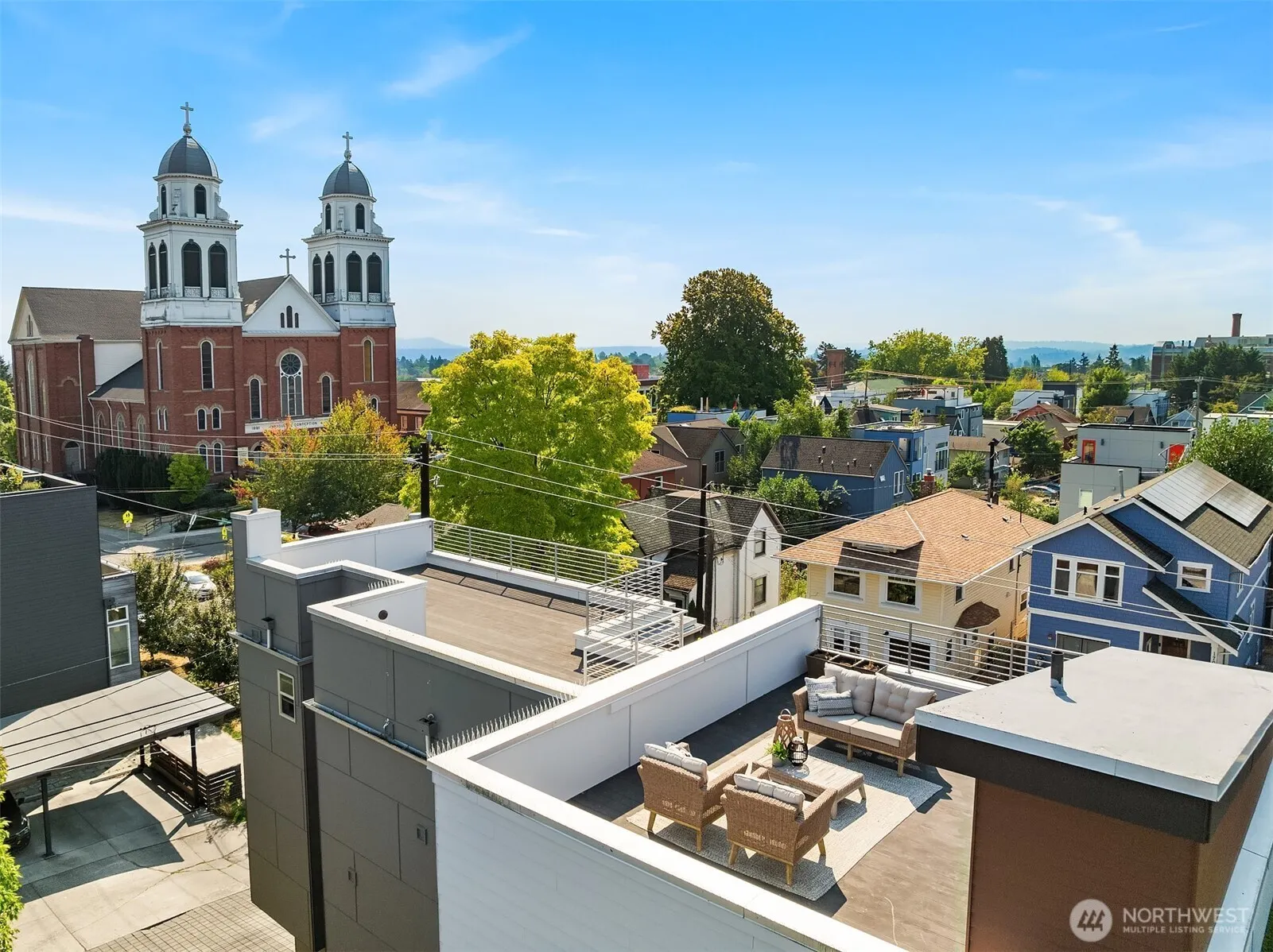1704 E Marion Street , Seattle, WA 98122