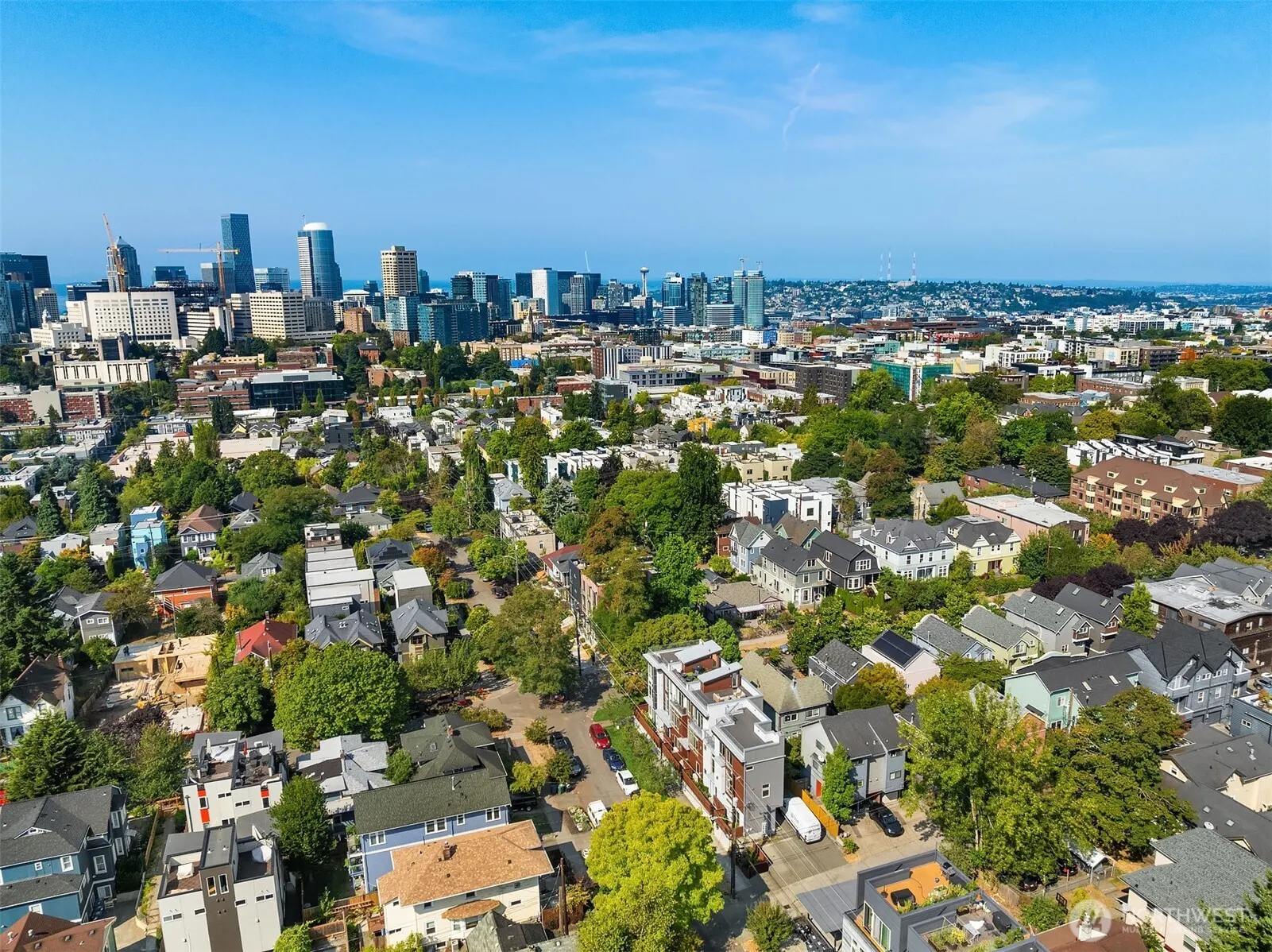 1704 E Marion Street , Seattle, WA 98122