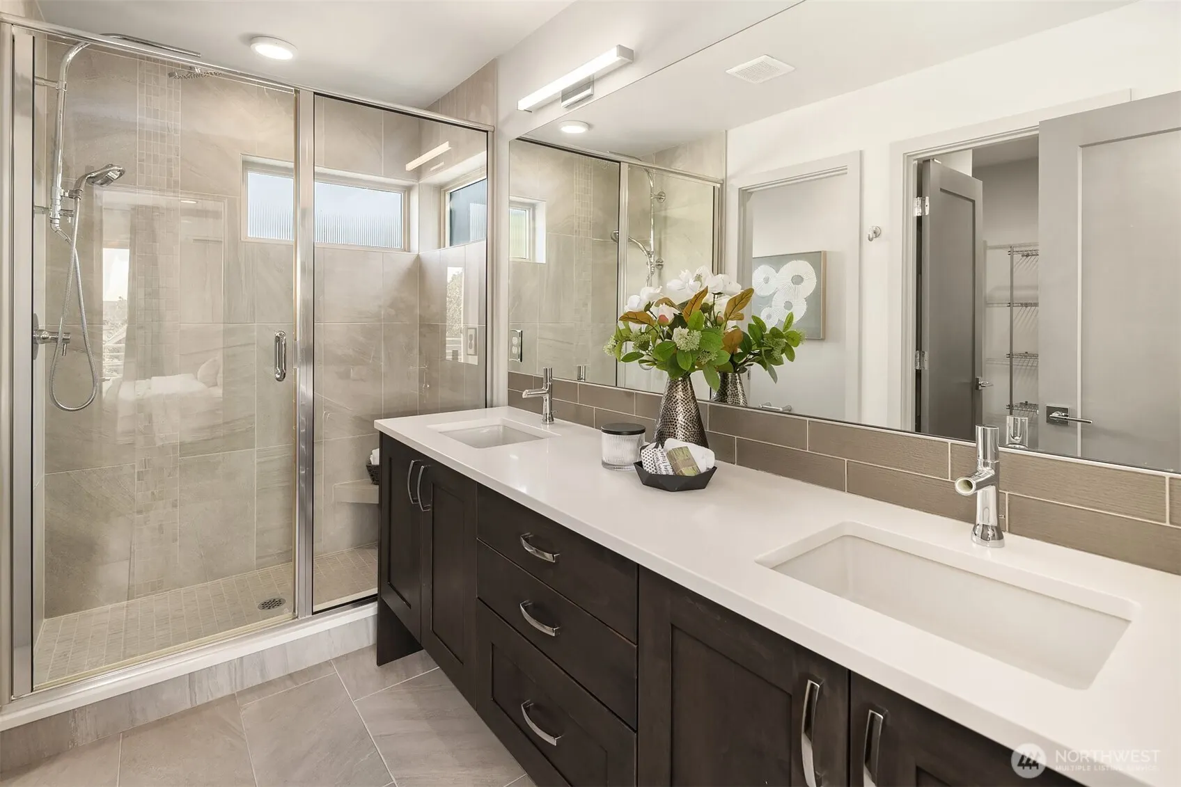 1704 E Marion Street , Seattle, WA 98122