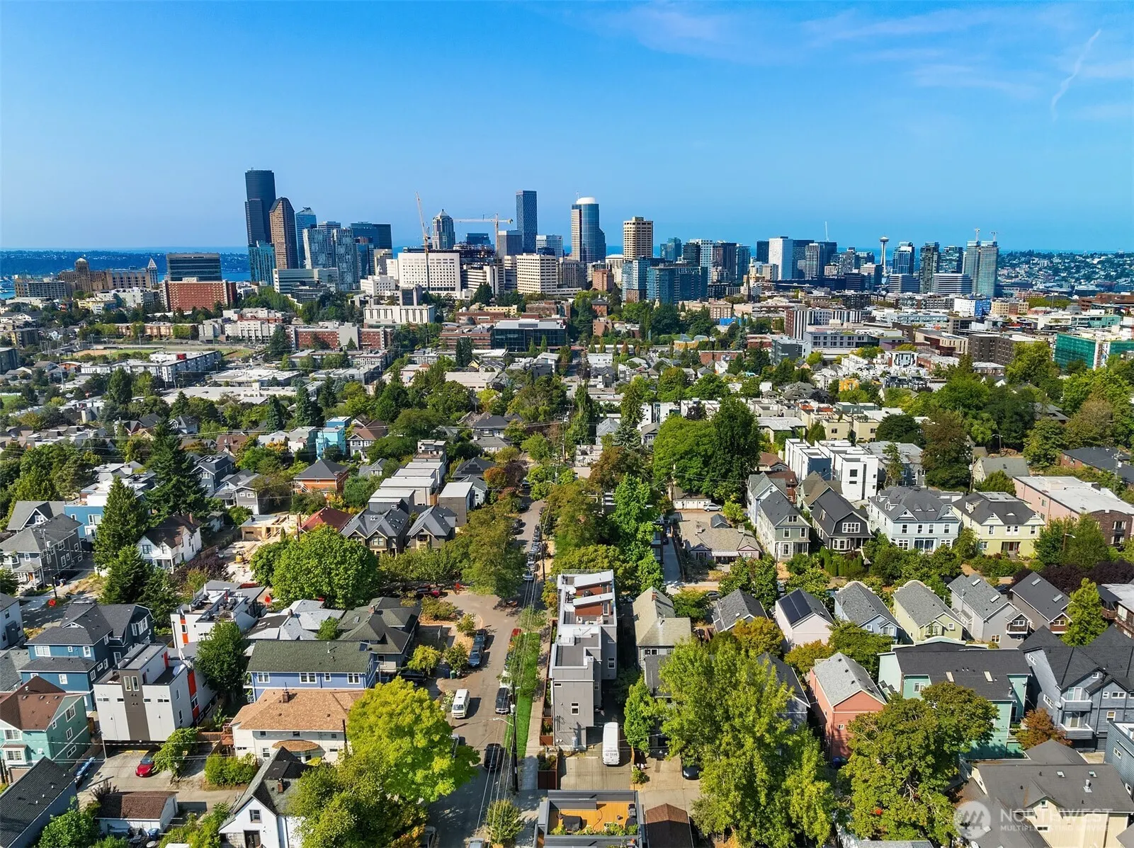1704 E Marion Street , Seattle, WA 98122