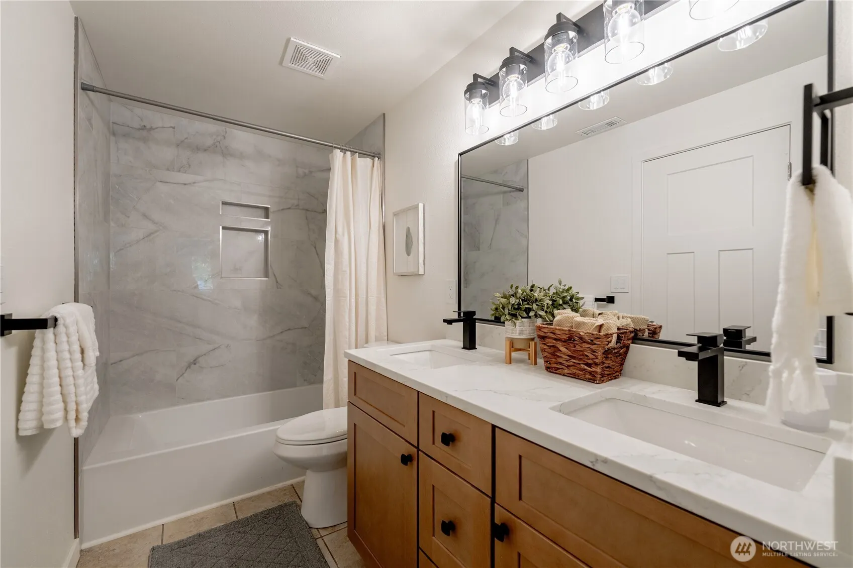 17311 NE 156th Street , Woodinville, WA 98072