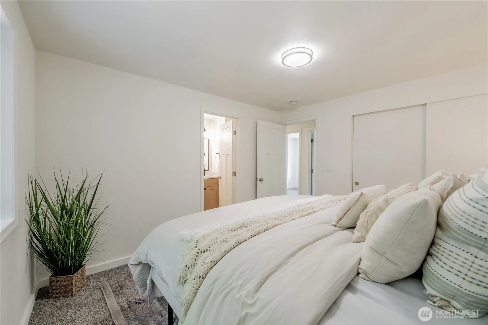 17311 NE 156th Street , Woodinville, WA 98072