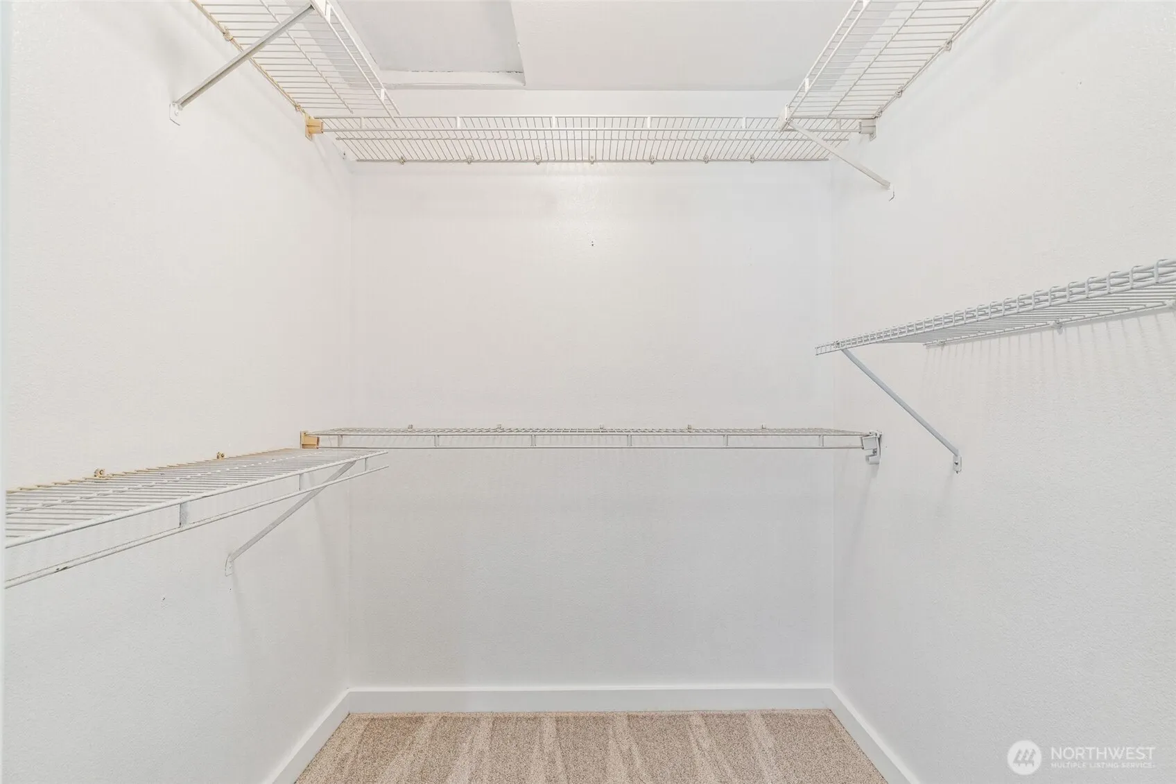 9822 NE 122nd Street #U302, Kirkland, WA 98034
