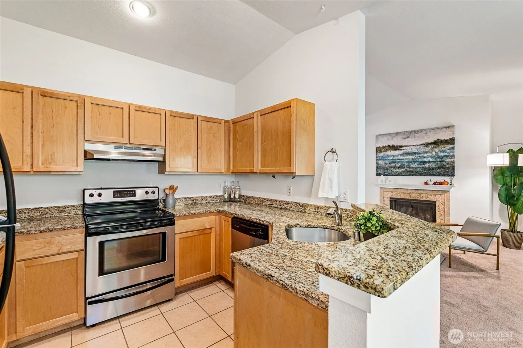 9822 NE 122nd Street #U302, Kirkland, WA 98034