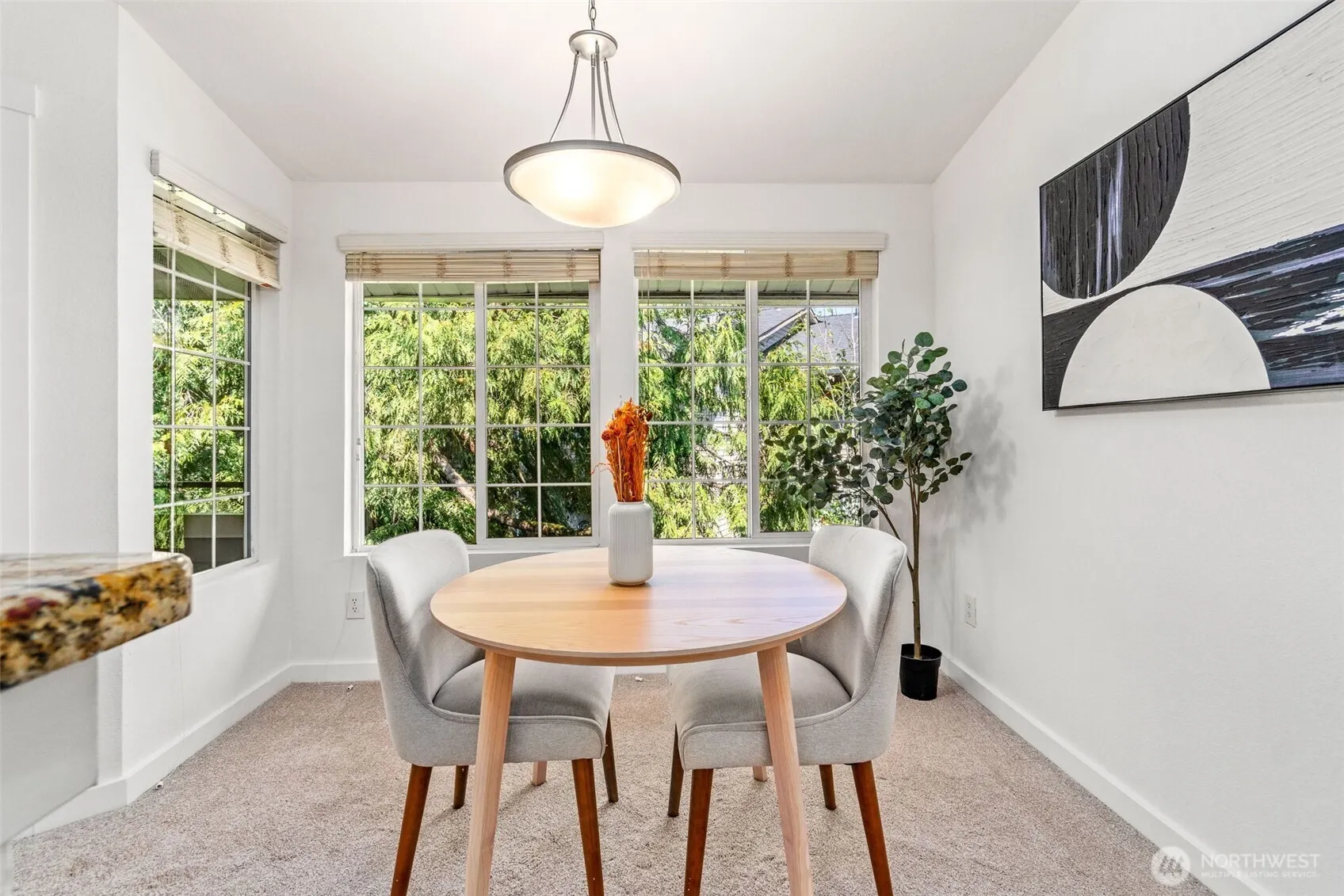 9822 NE 122nd Street #U302, Kirkland, WA 98034