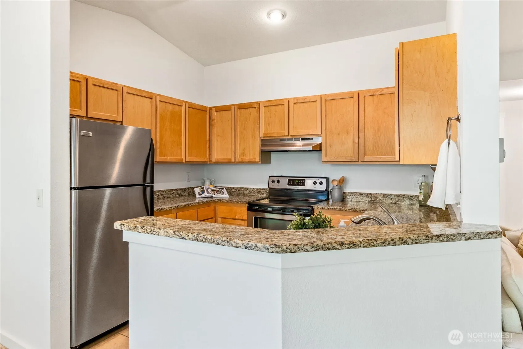 9822 NE 122nd Street #U302, Kirkland, WA 98034