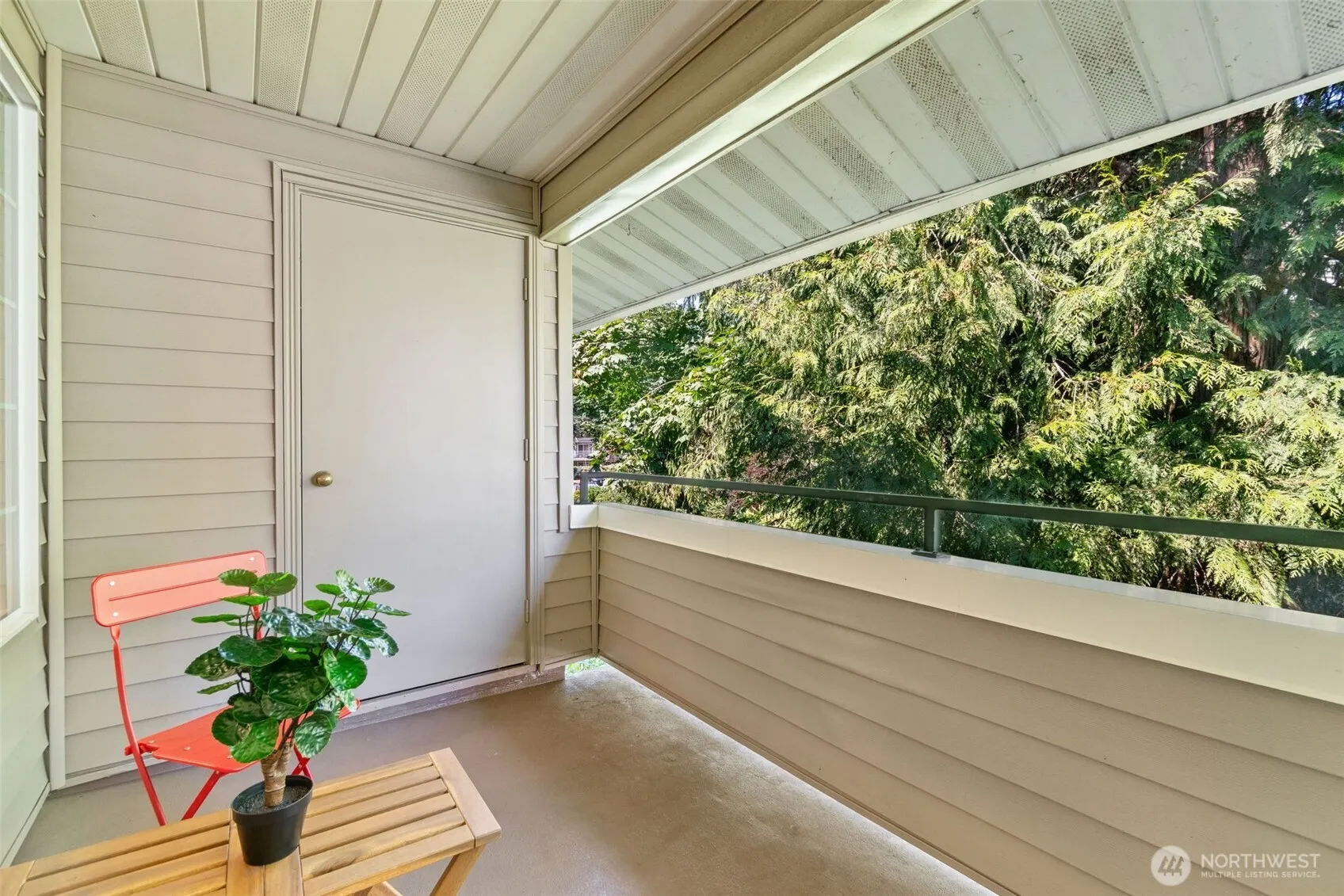 9822 NE 122nd Street #U302, Kirkland, WA 98034