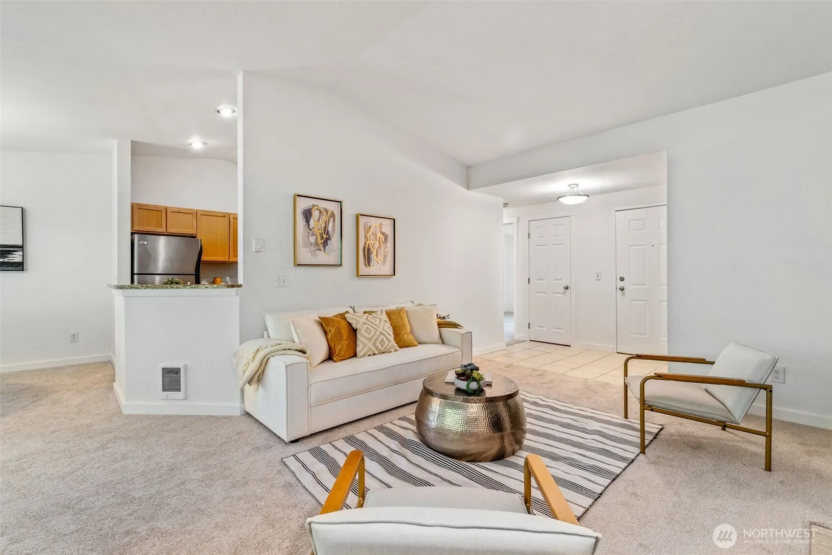 9822 NE 122nd Street #U302, Kirkland, WA 98034