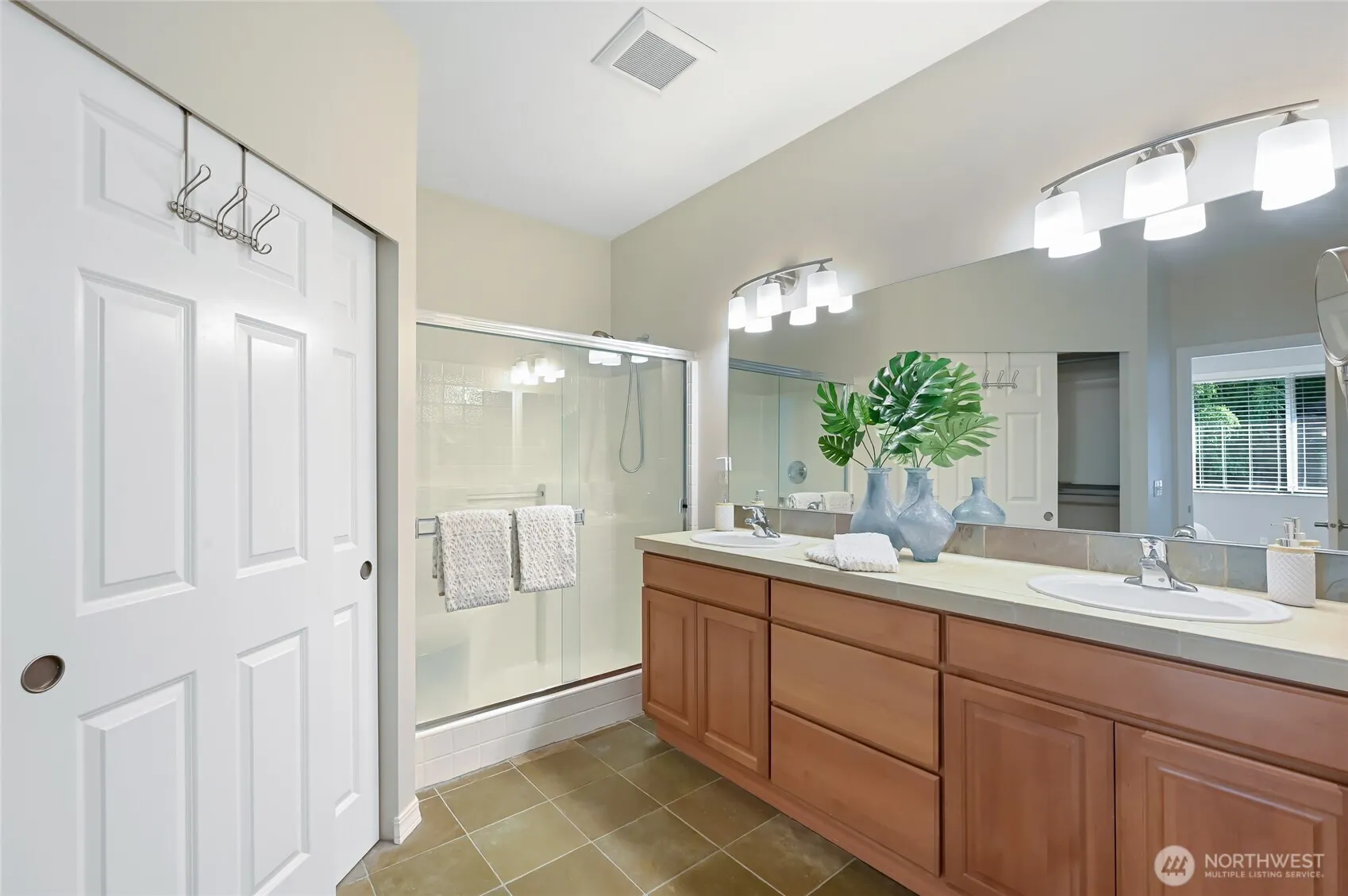 22841 NE 130th Street , Redmond, WA 98053
