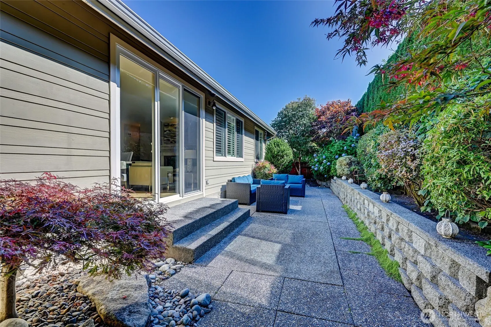 22841 NE 130th Street , Redmond, WA 98053
