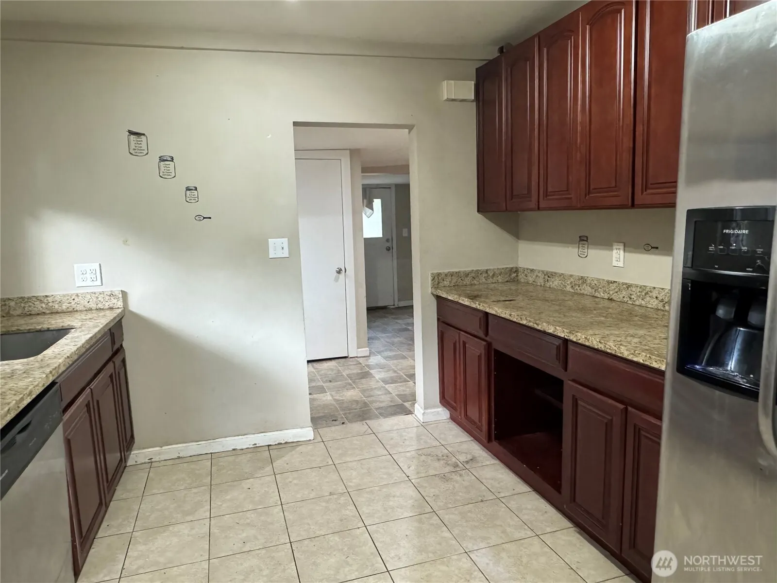 12243 16th Avenue S, Seattle, WA 98168